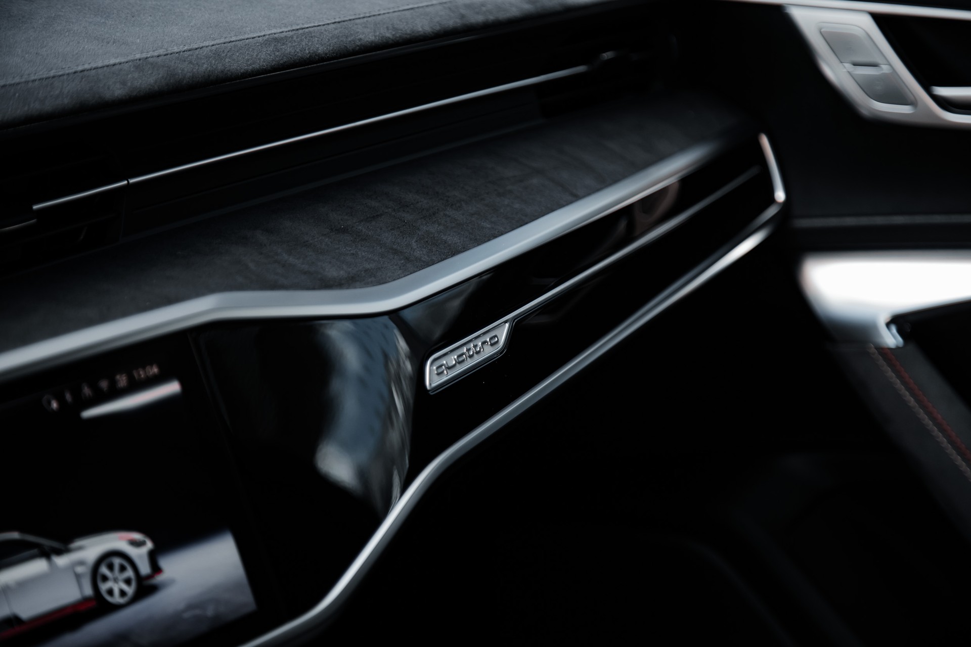 AUDI RS6 Avant GT 4.0 TFS quattro 1 of 660-image-23