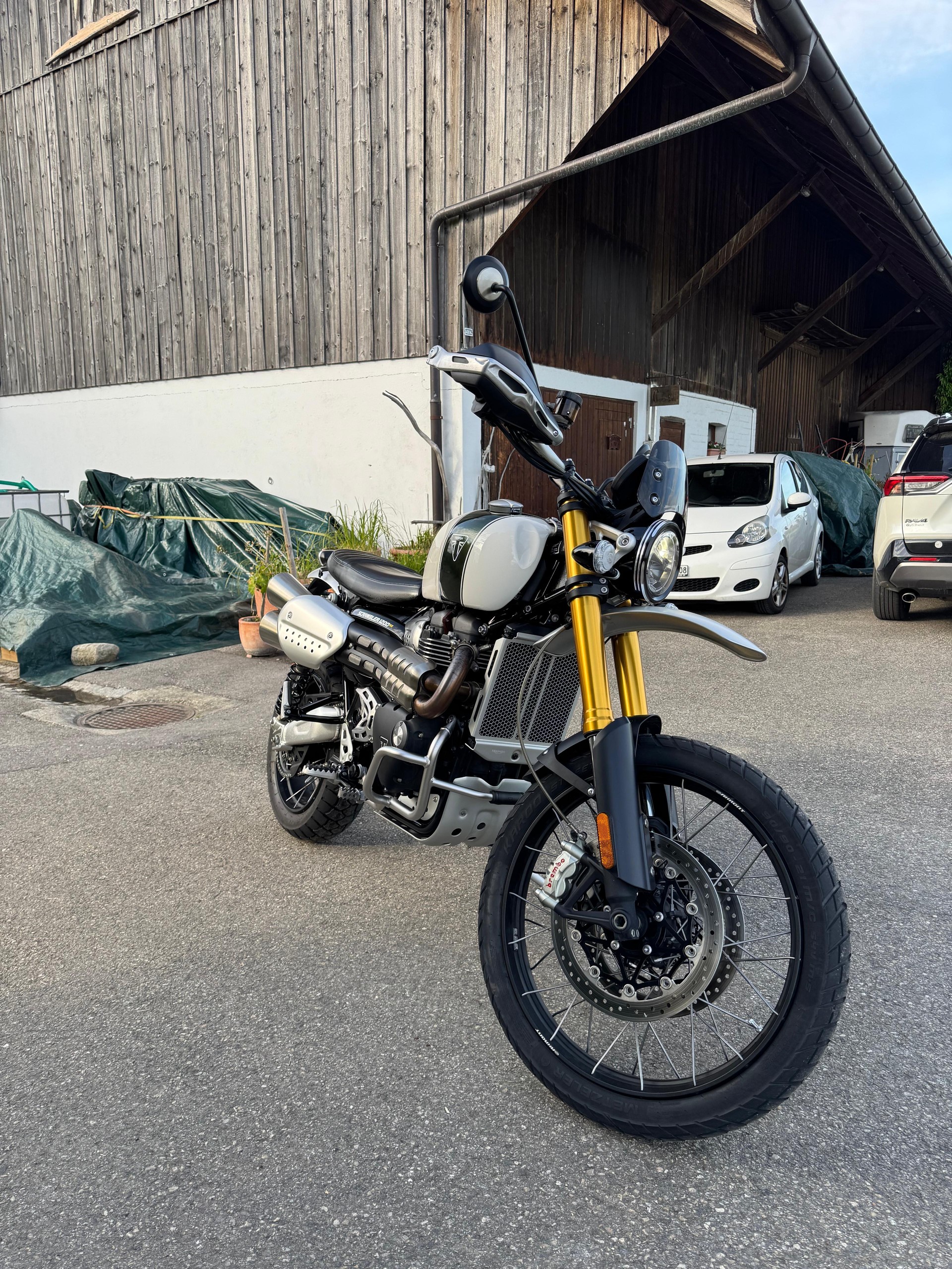 TRIUMPH Scrambler 1200 XE-image-3