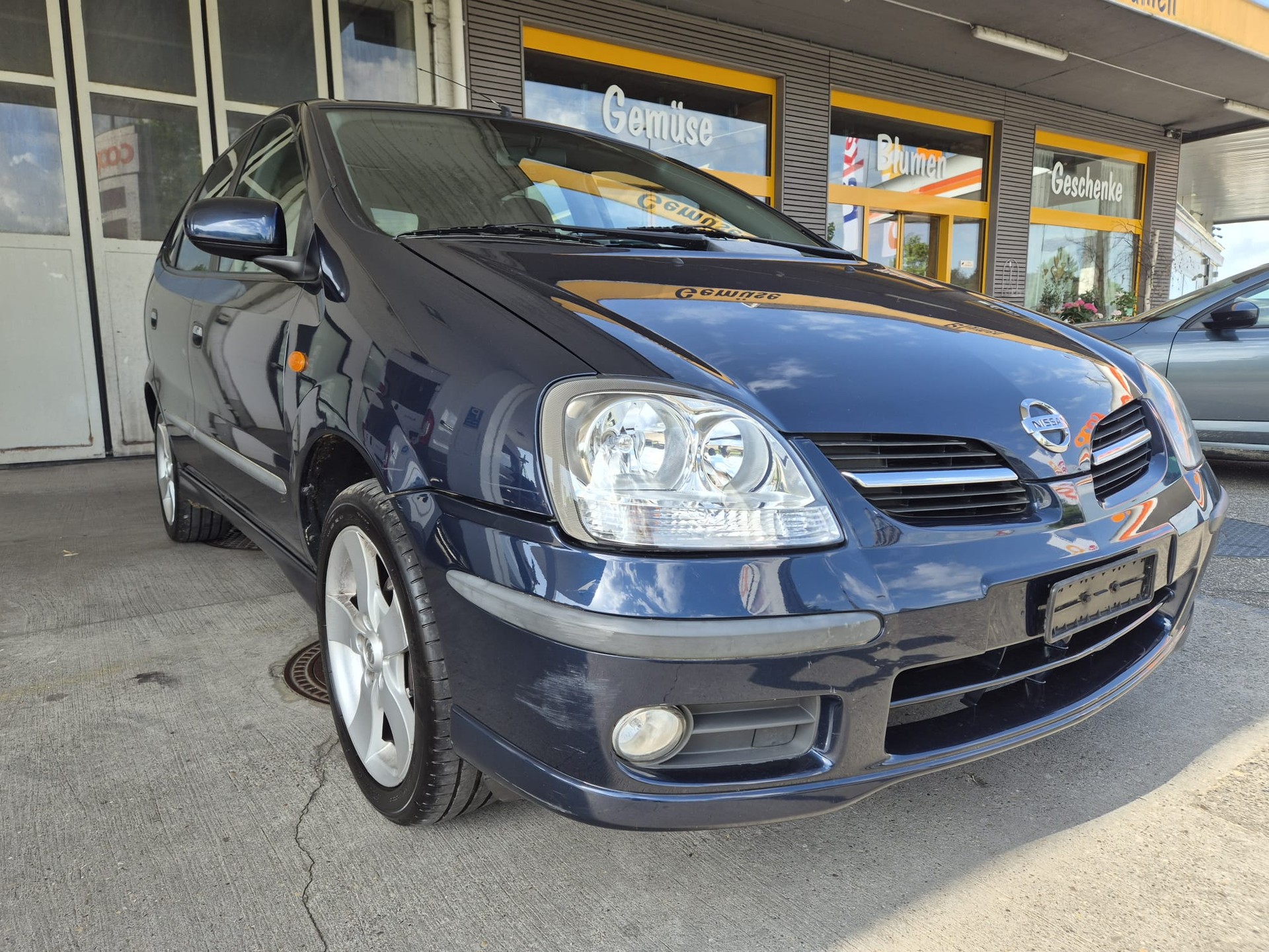NISSAN Almera Tino 1.8 16V business