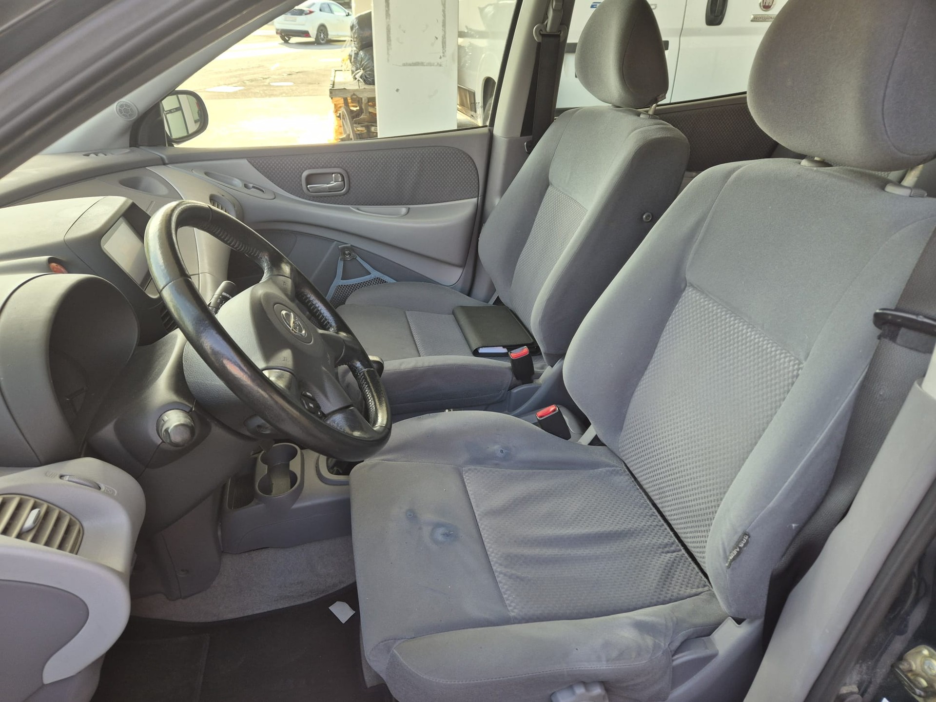 NISSAN Almera Tino 1.8 16V business-image-10