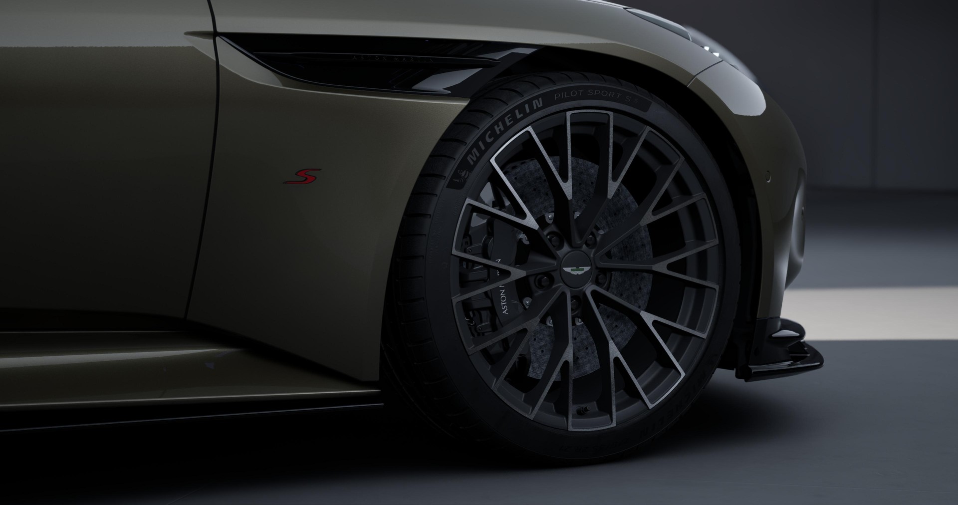 ASTON MARTIN DB12 Coupé 4.0 S V8 Bi-Turbo-image-8