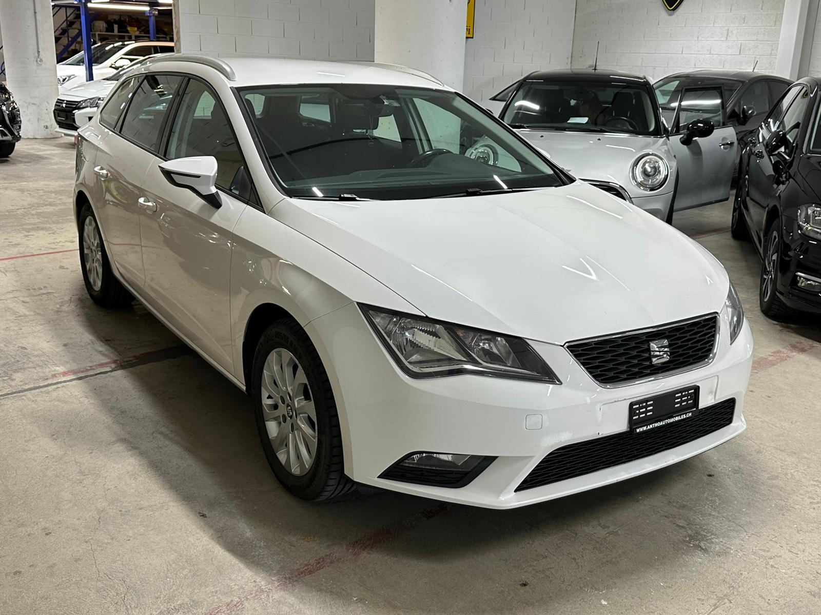 SEAT Leon ST 1.6 TDI Style 4Drive-image-2