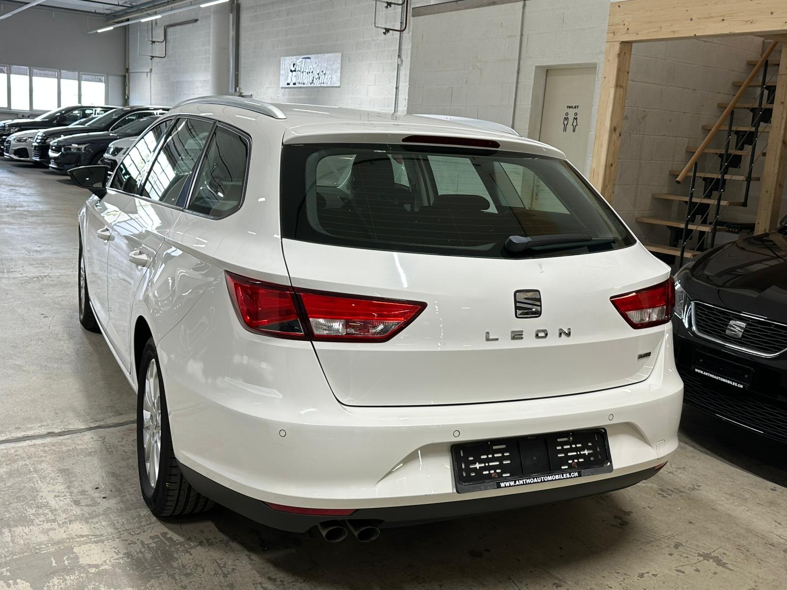 SEAT Leon ST 1.6 TDI Style 4Drive-image-5