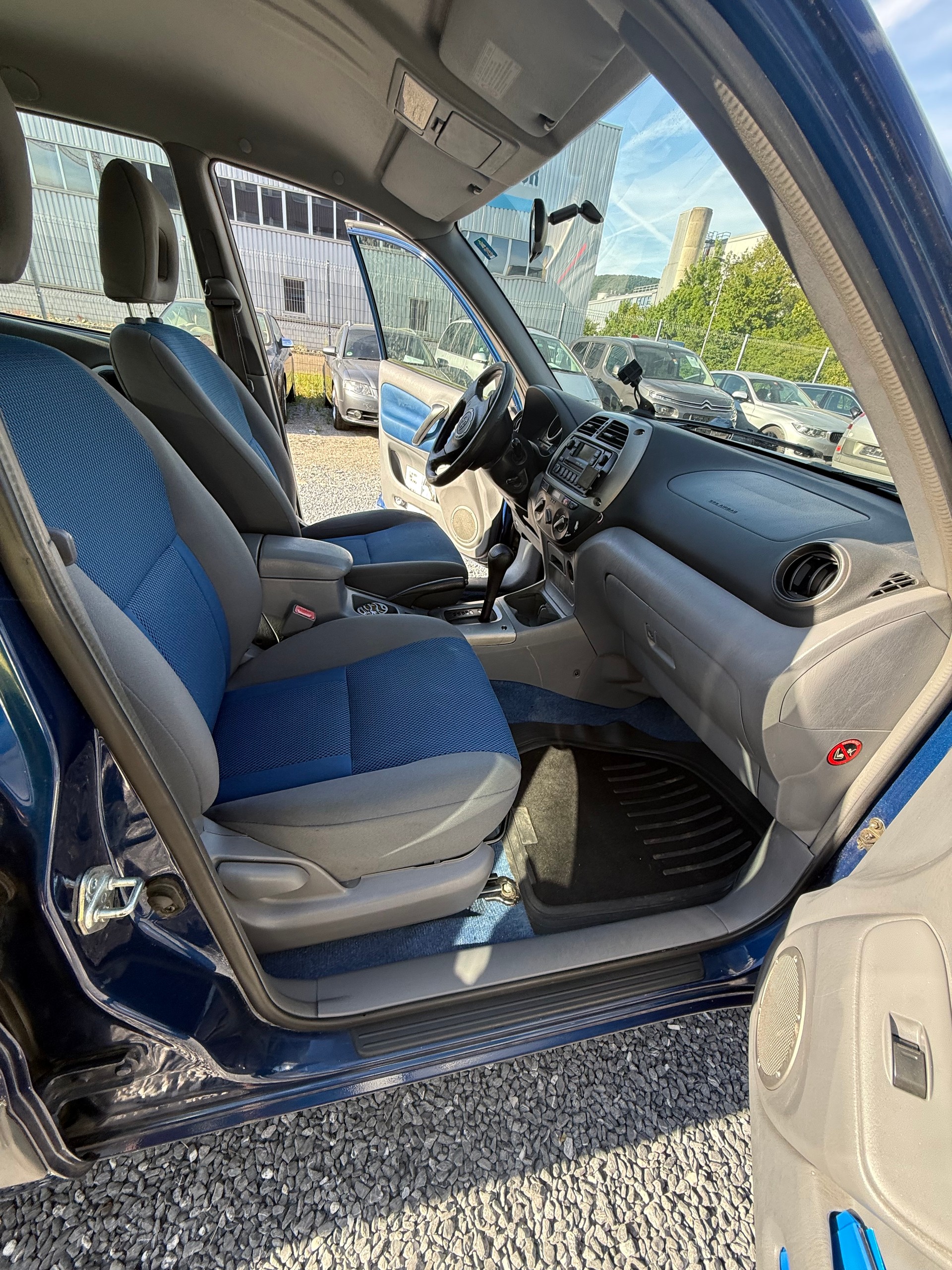 TOYOTA 2.0i-16V Linea Terra-image-12