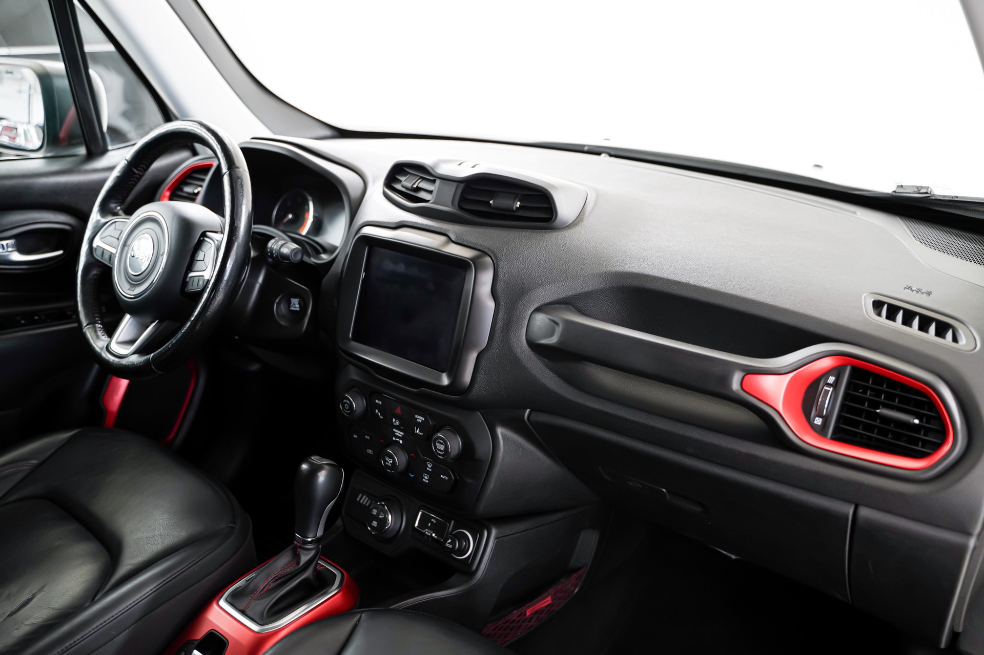 JEEP Renegade 2.0 CRD Trailhawk AWD + Low Range 9ATX-image-15