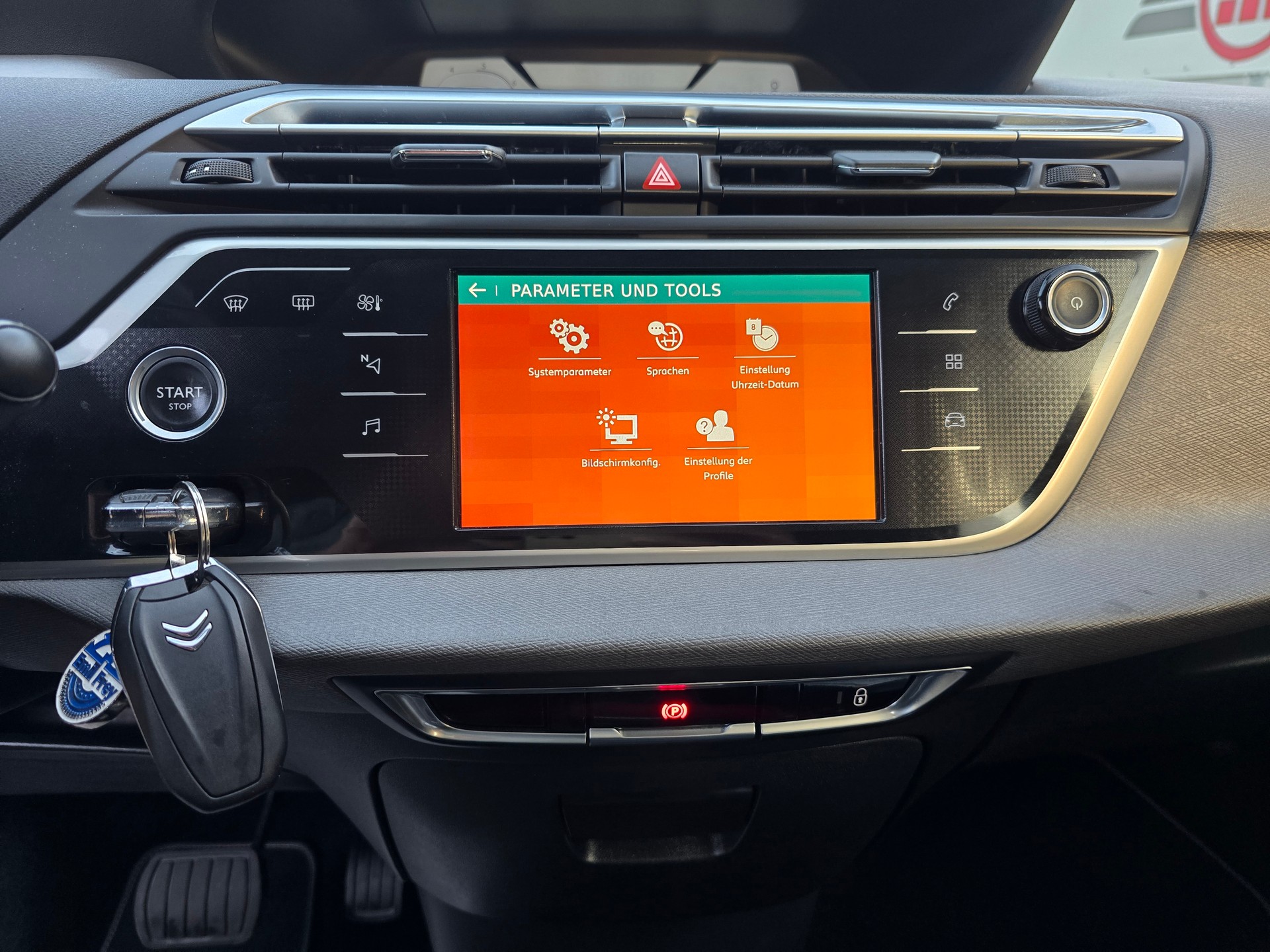 CITROEN C4 Picasso 1.6 BlueHDi Feel Edition EAT6-image-20