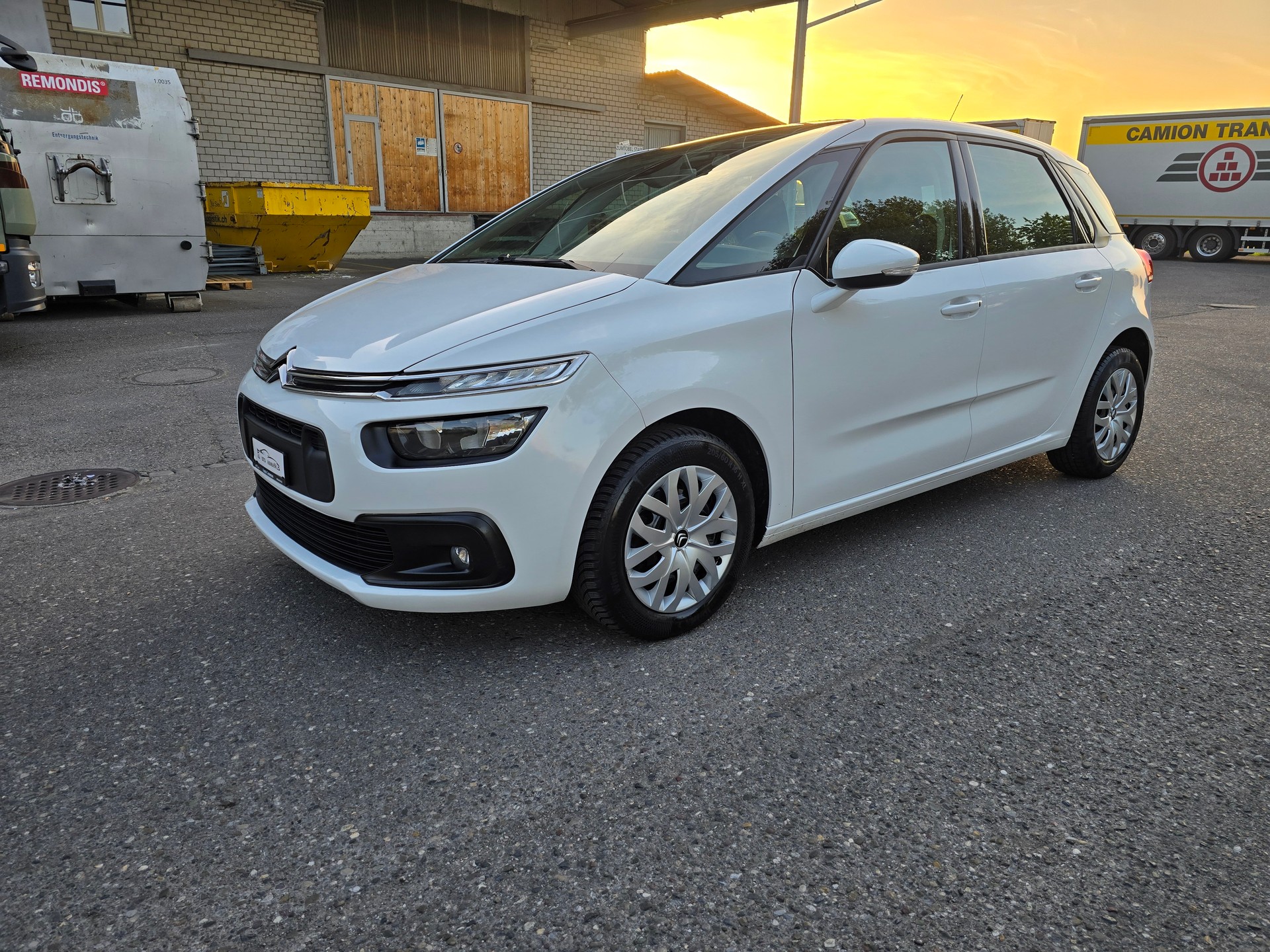 CITROEN C4 Picasso 1.6 BlueHDi Feel Edition EAT6-showroom-element-2