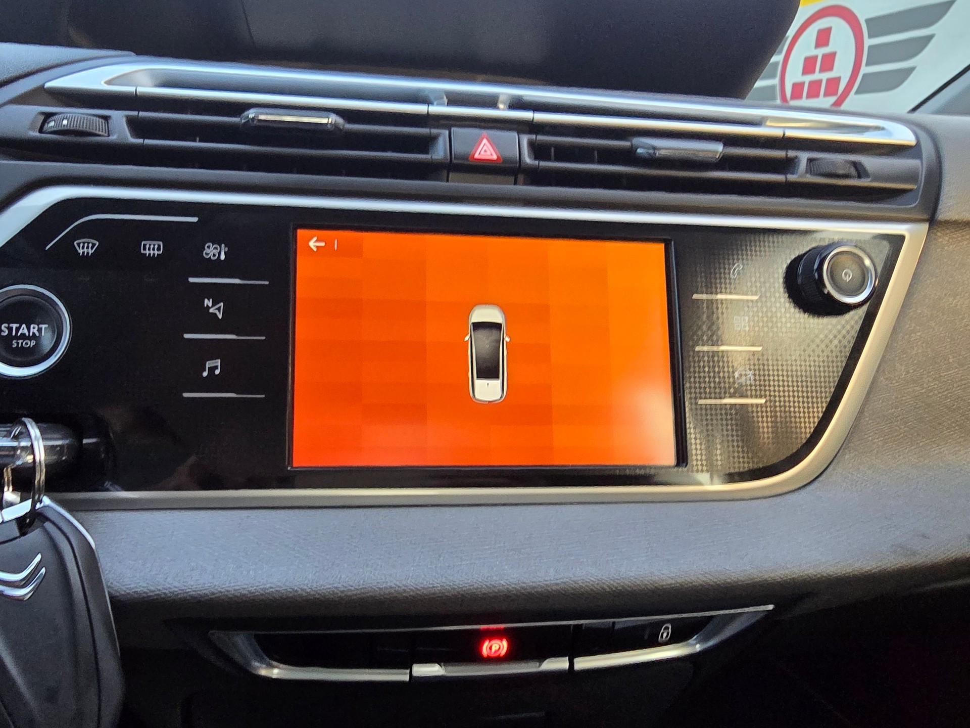 CITROEN C4 Picasso 1.6 BlueHDi Feel Edition EAT6-image-23