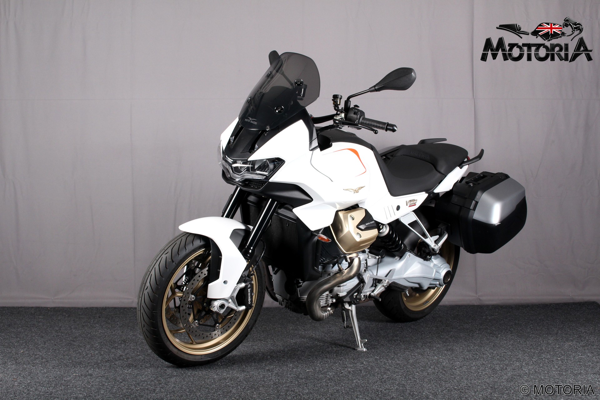 MOTO GUZZI V100 Mandello-image-1