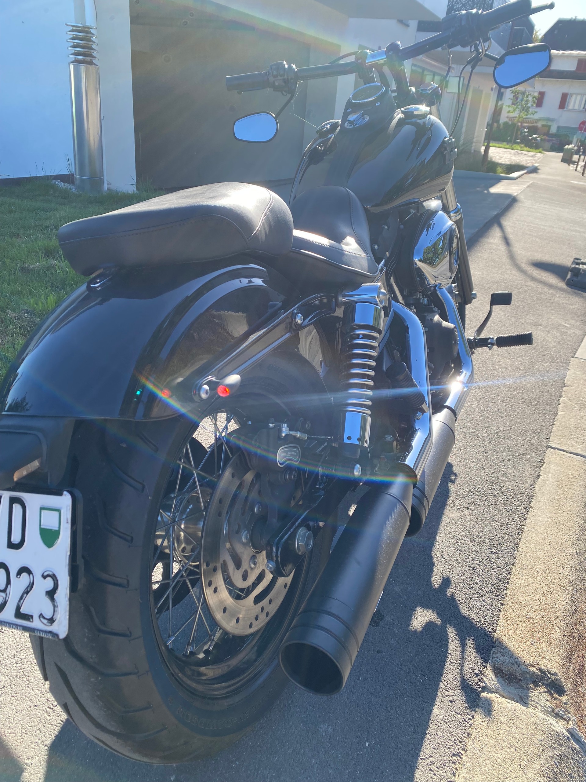 HARLEY-DAVIDSON FXDB Dyna Street Bob 103 ABS-image-3