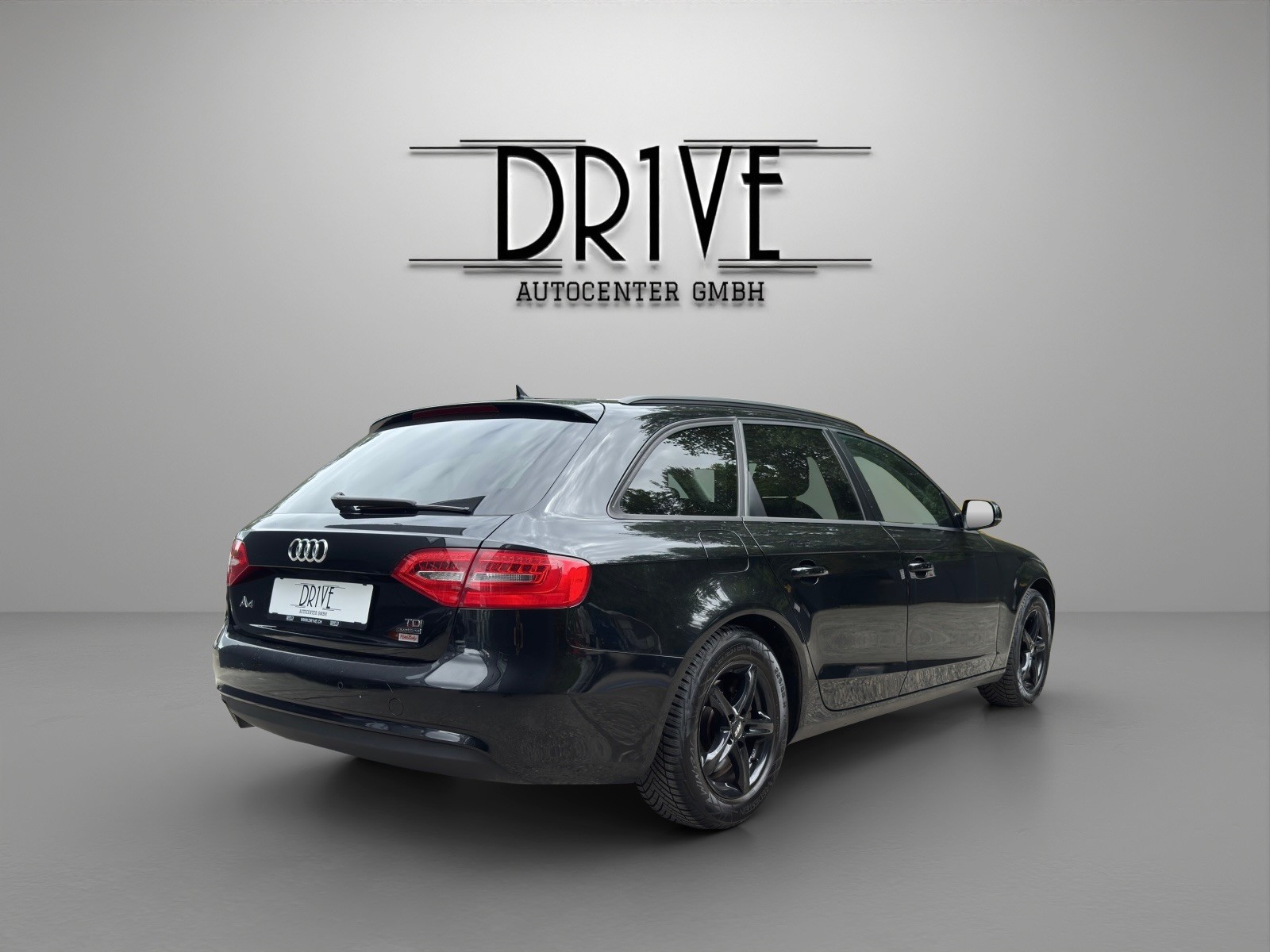 AUDI A4 Avant 2.0 TDI quattro S-tronic-image-4