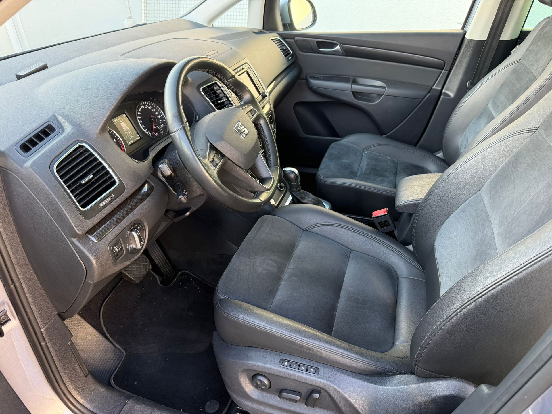 SEAT Alhambra 2.0 TDI Style DSG-image-9
