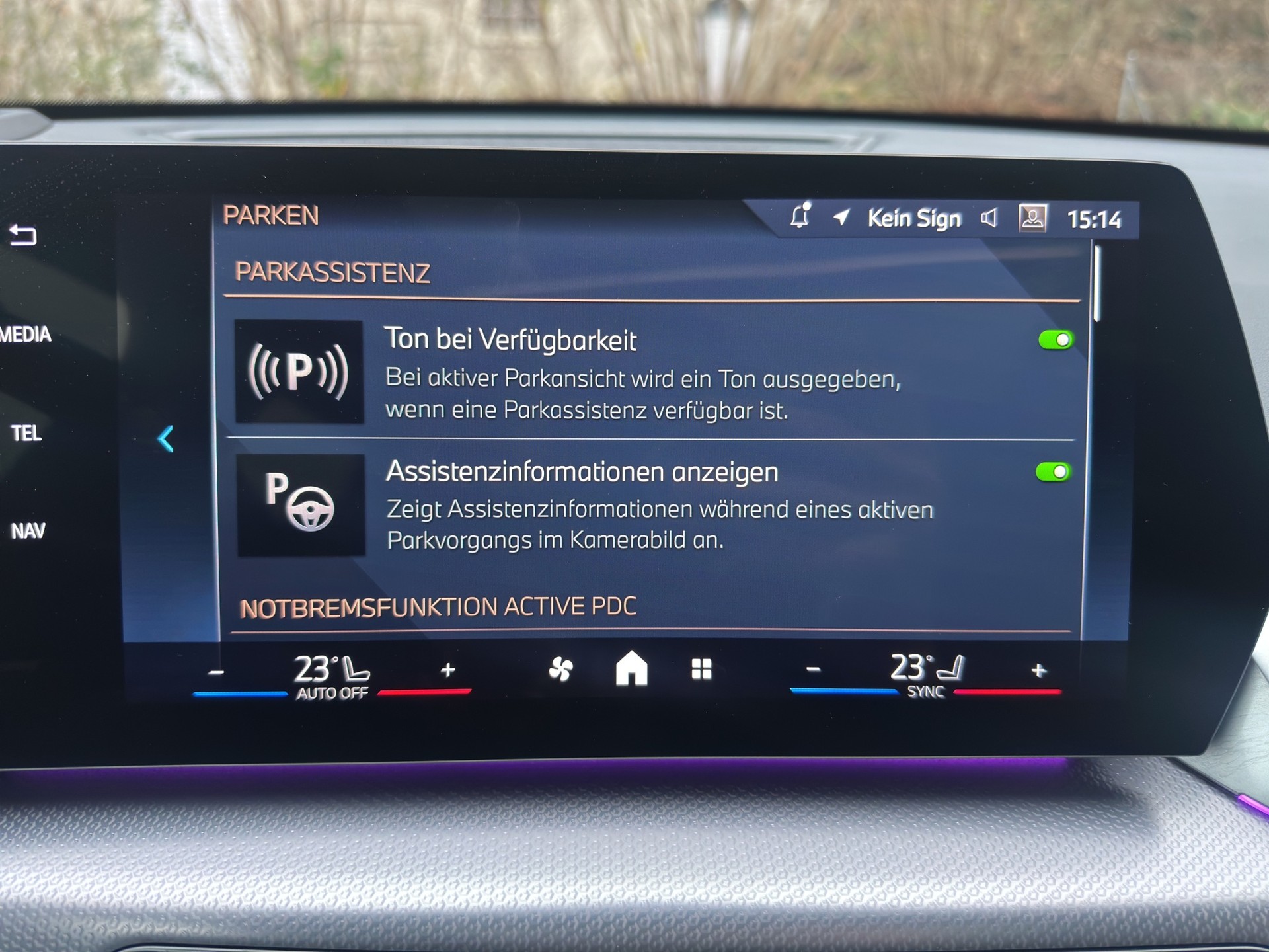BMW X1 sDrive 20d 48V M Sport Innovationspaket-image-18