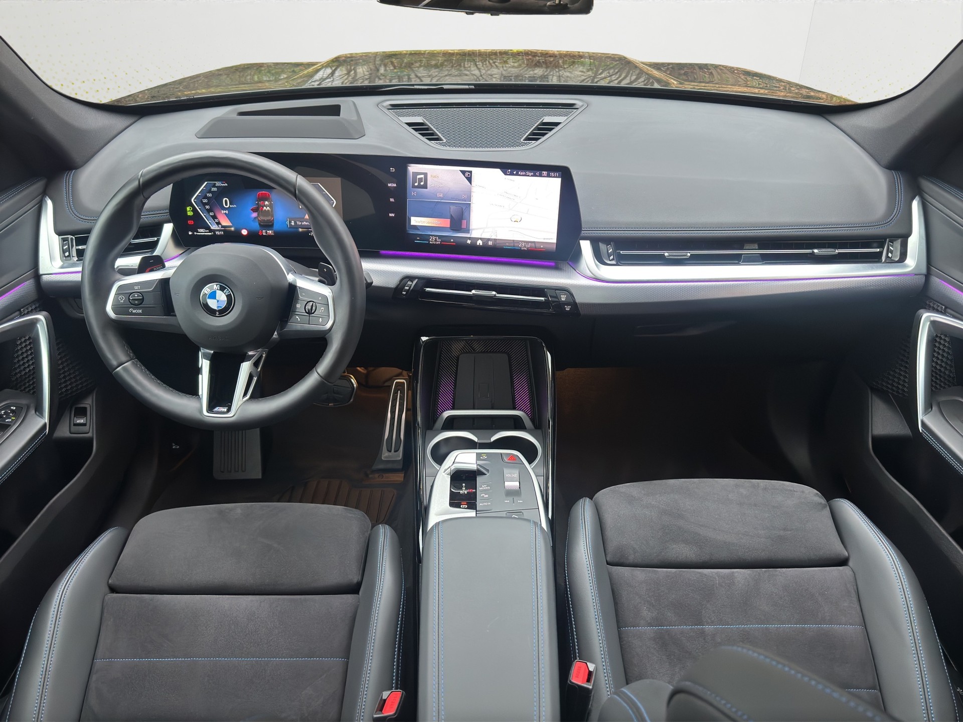 BMW X1 sDrive 20d 48V M Sport Innovationspaket-image-8