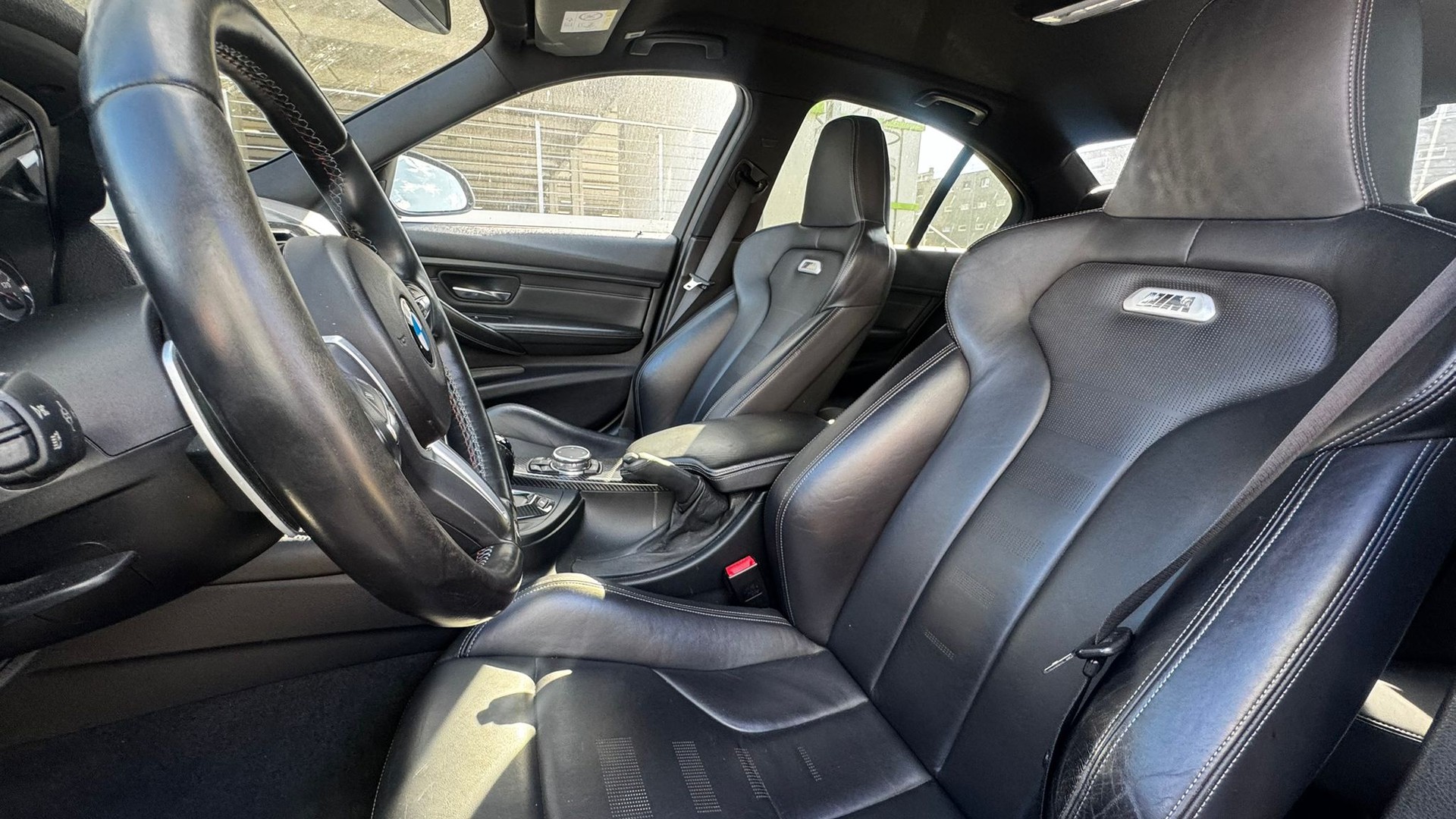 BMW M3-image-8