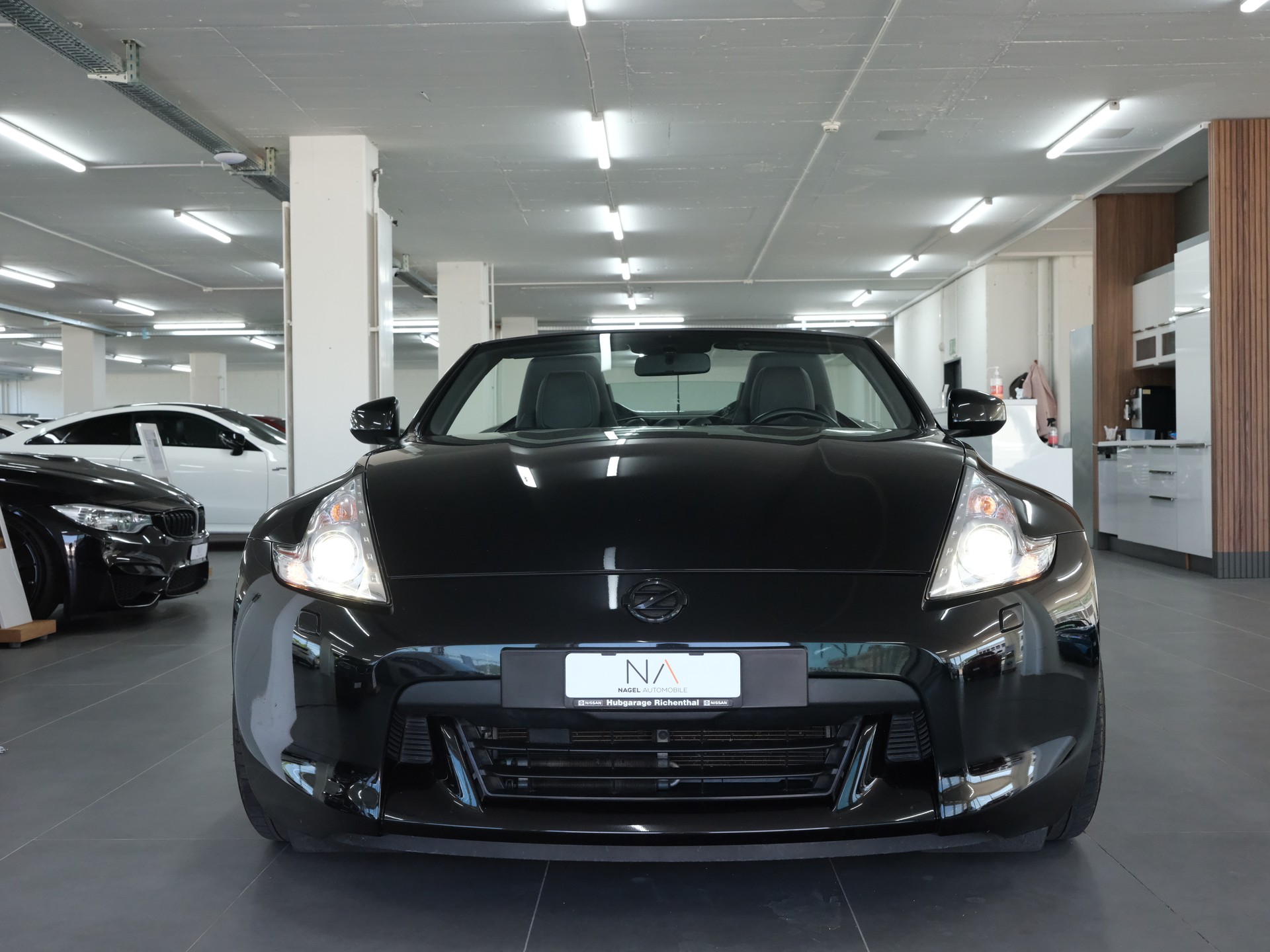 NISSAN 370 Z Roadster Pack *Sportabgassanlage*-image-7