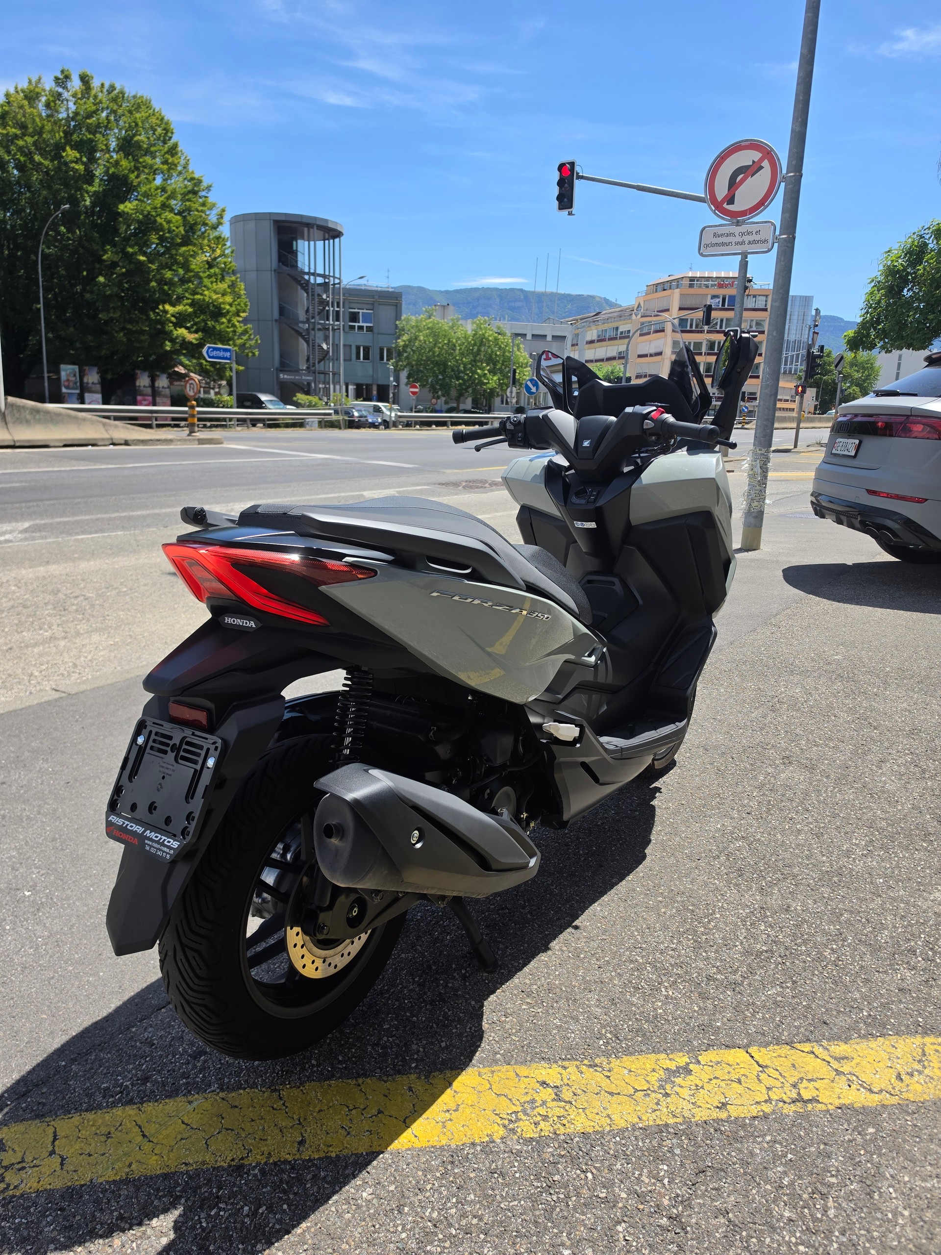 HONDA NSS 350-image-2