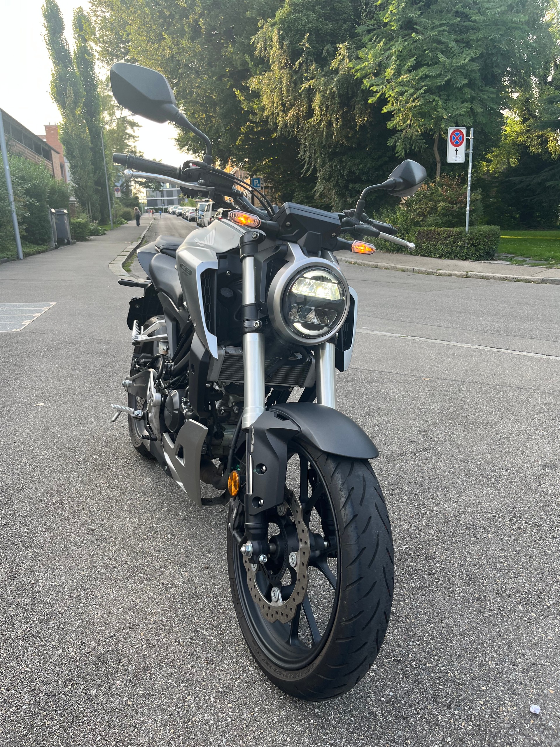 HONDA CB 125 R-image-1