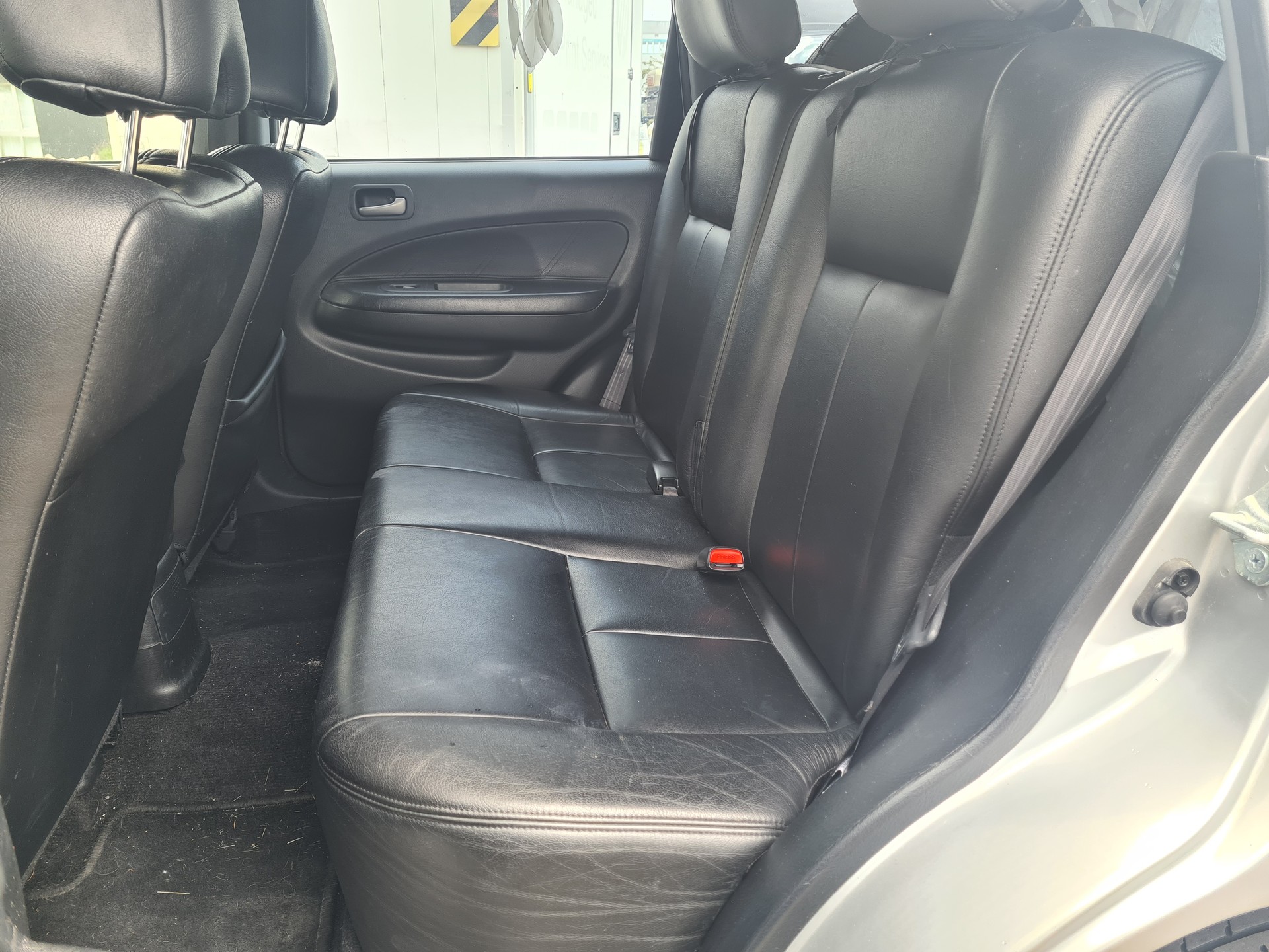 HONDA HR-V 1.6i 4WD Sport-image-9