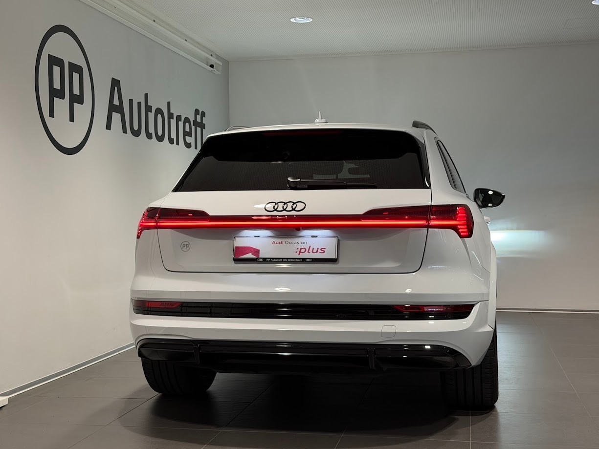 AUDI e-tron S quattro-image-14