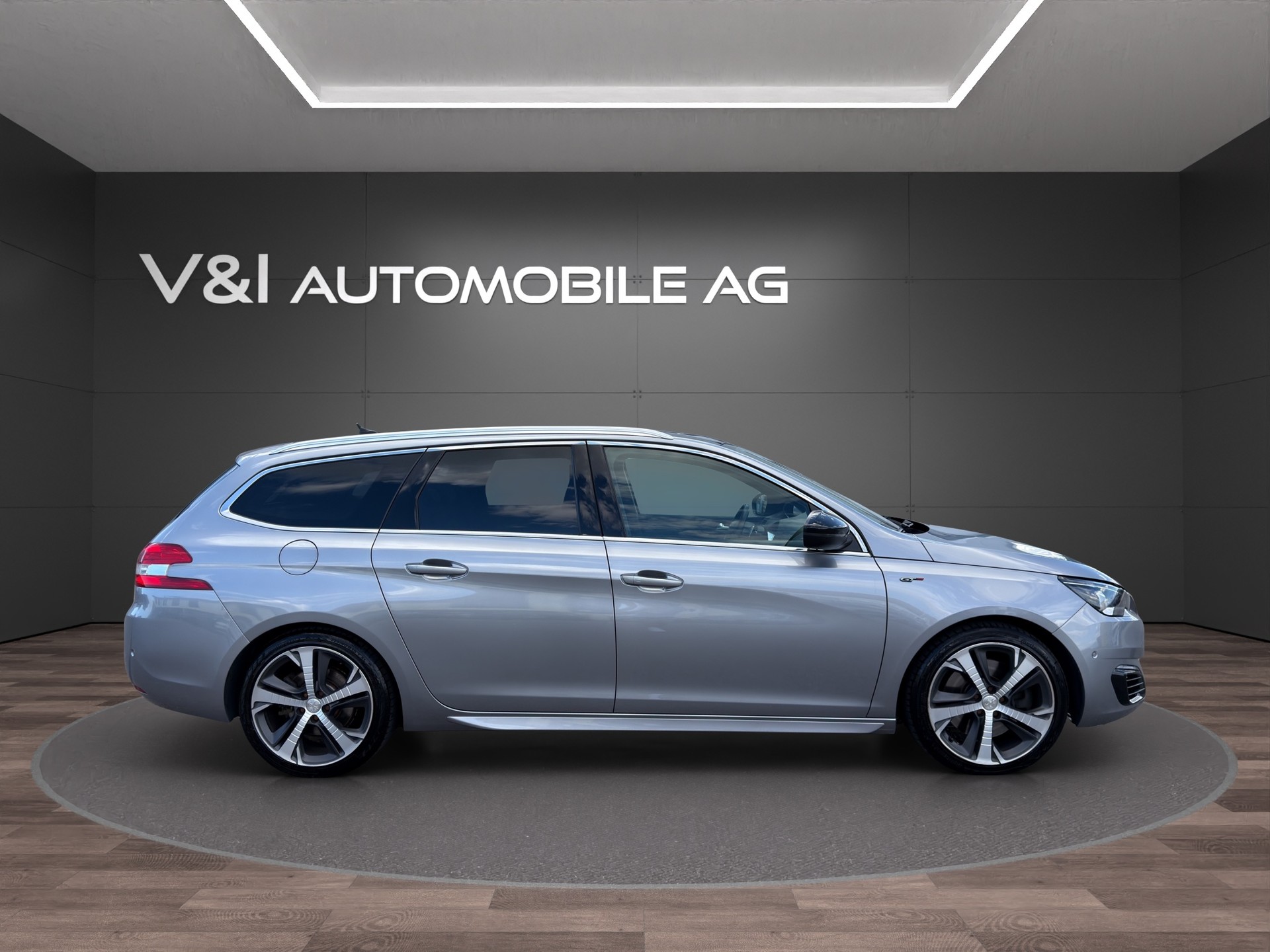 PEUGEOT 308 SW 2.0 BlueHDI GT Automatic-image-7