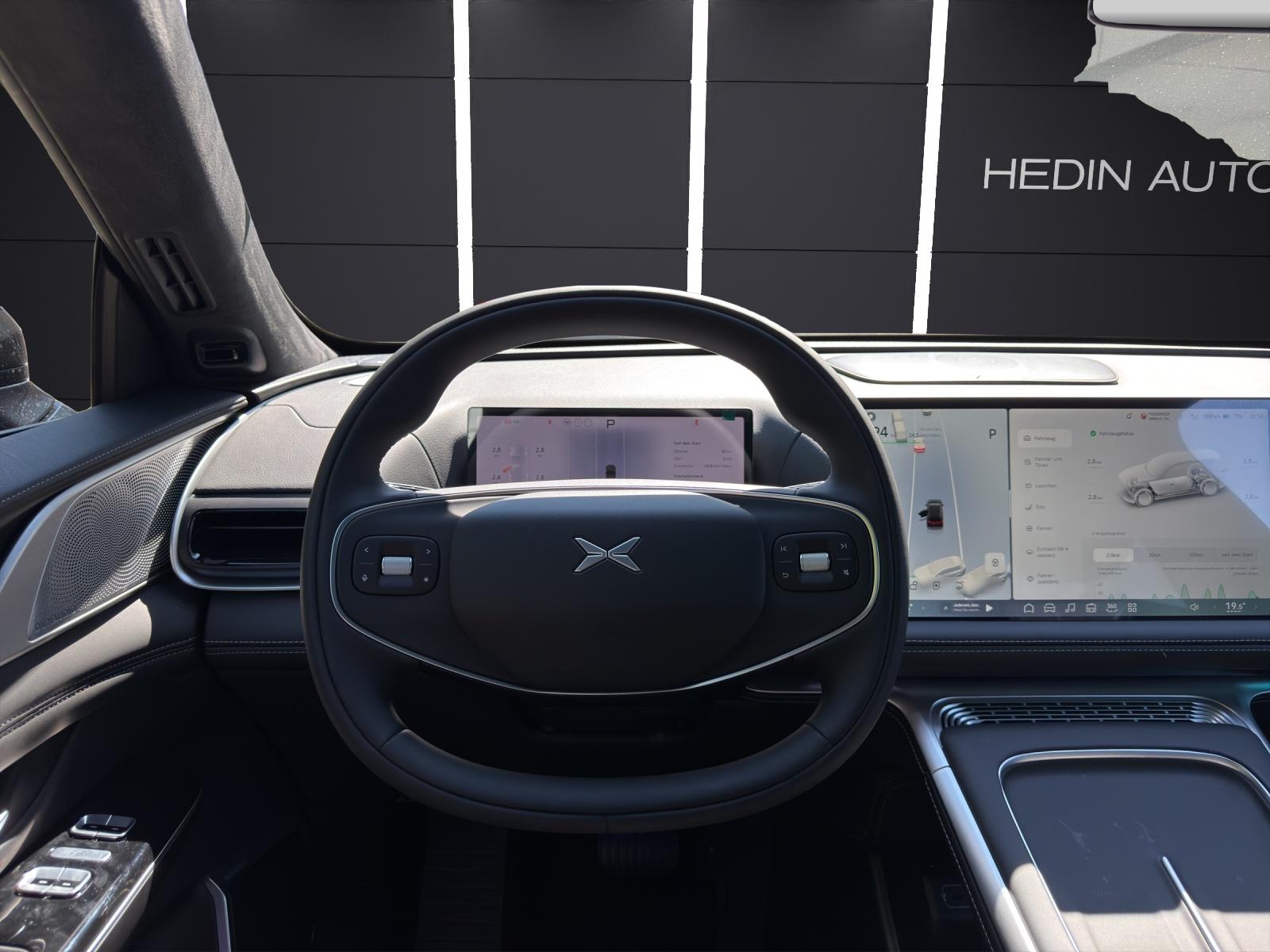 XPENG G9 Performance AWD-image-5