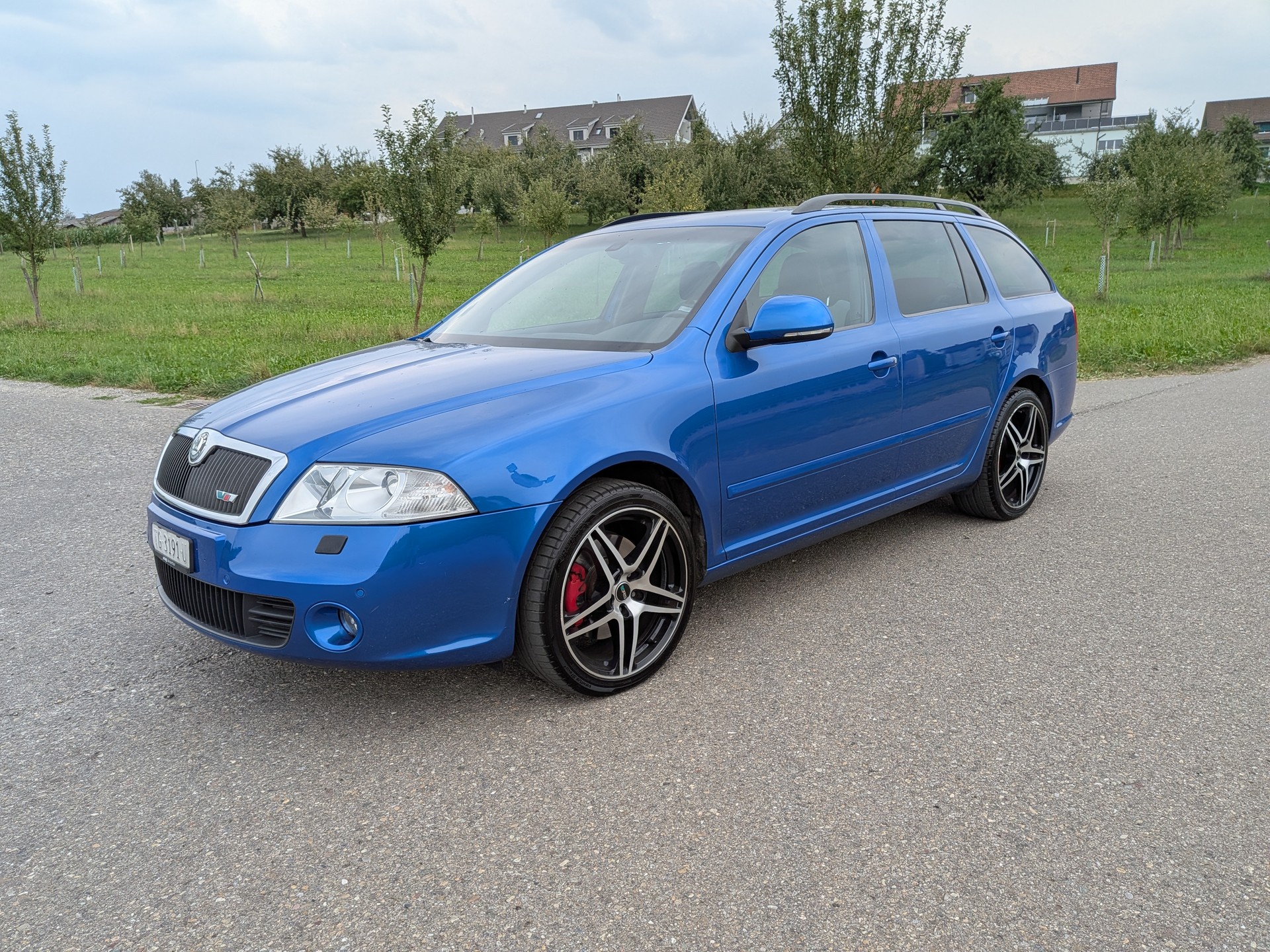 SKODA Octavia 2.0 TDI RS DSG-image-4