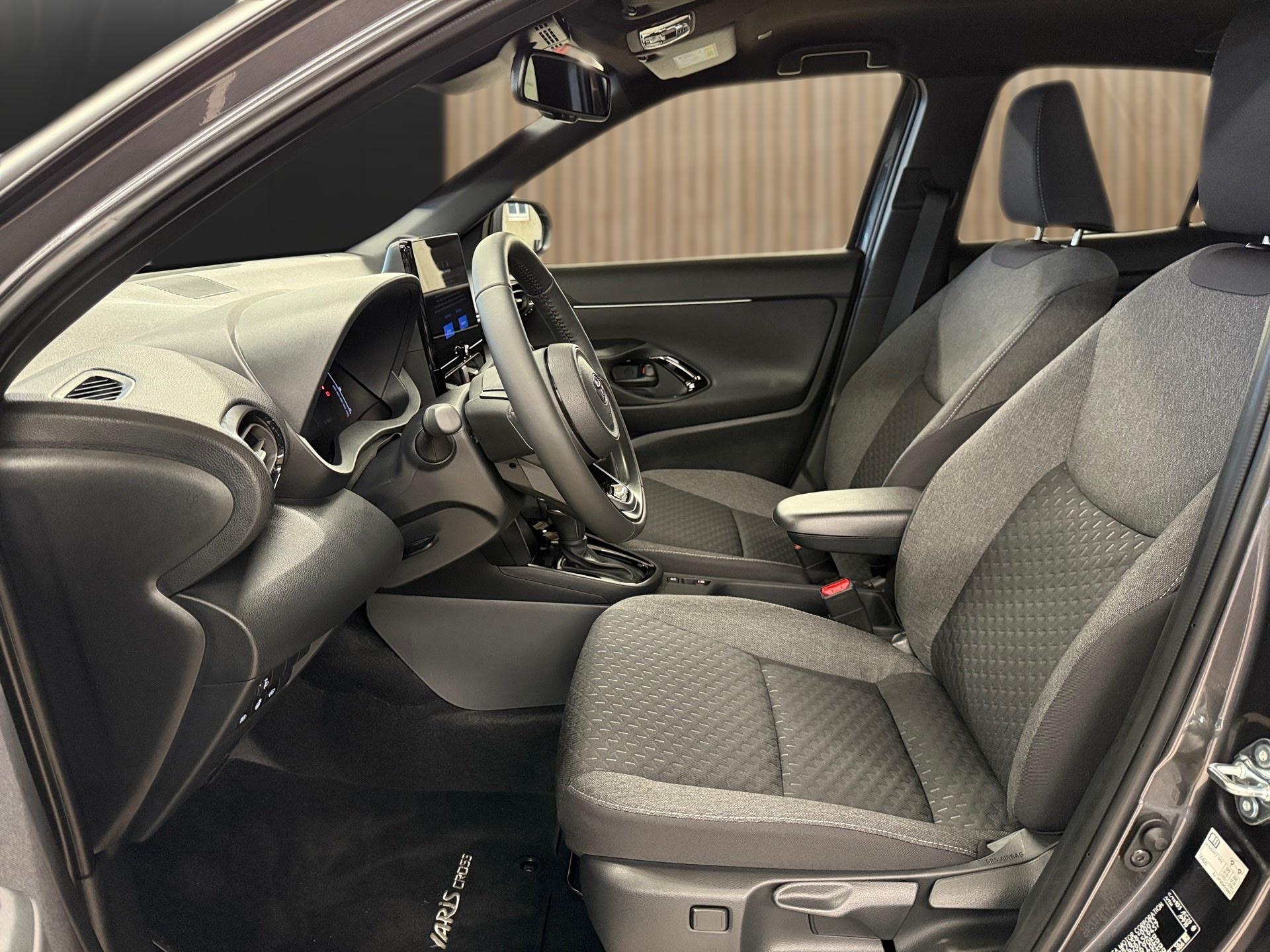 TOYOTA Yaris Cross 1.5 Trend AWDi e-CVT-image-10