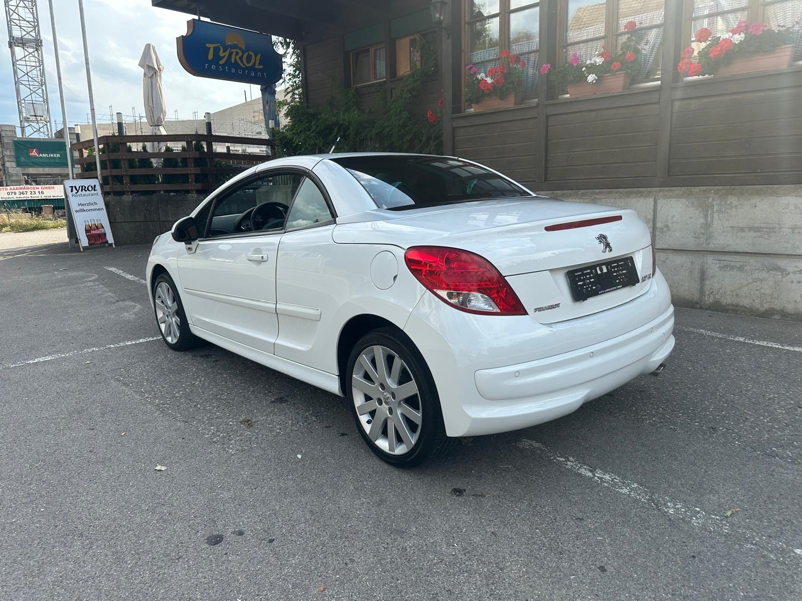 PEUGEOT 207 CC 1.6 16V Sport-showroom-element-3