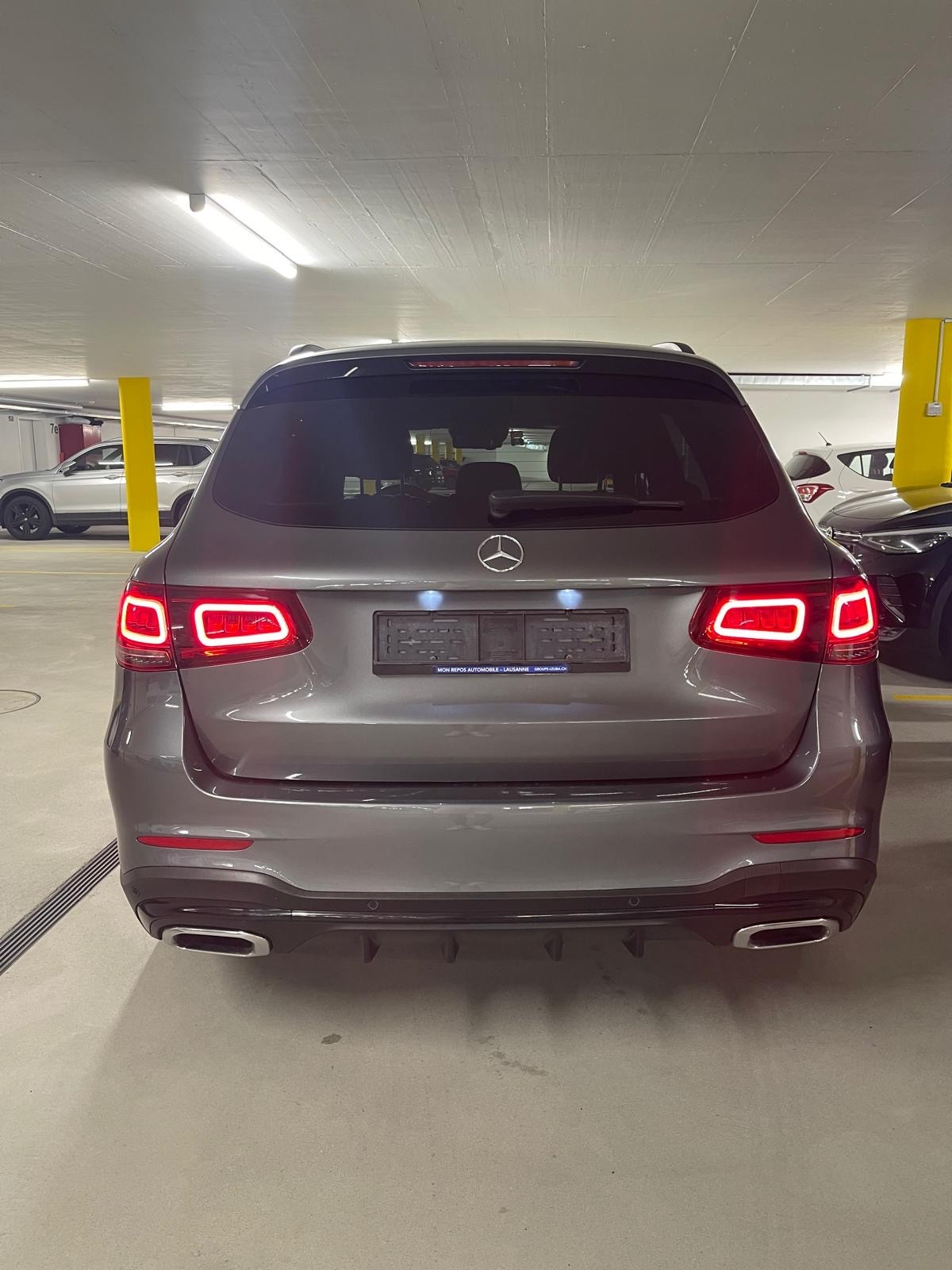 MERCEDES-BENZ GLC 220 d AMG Line 4m 9-G-image-1