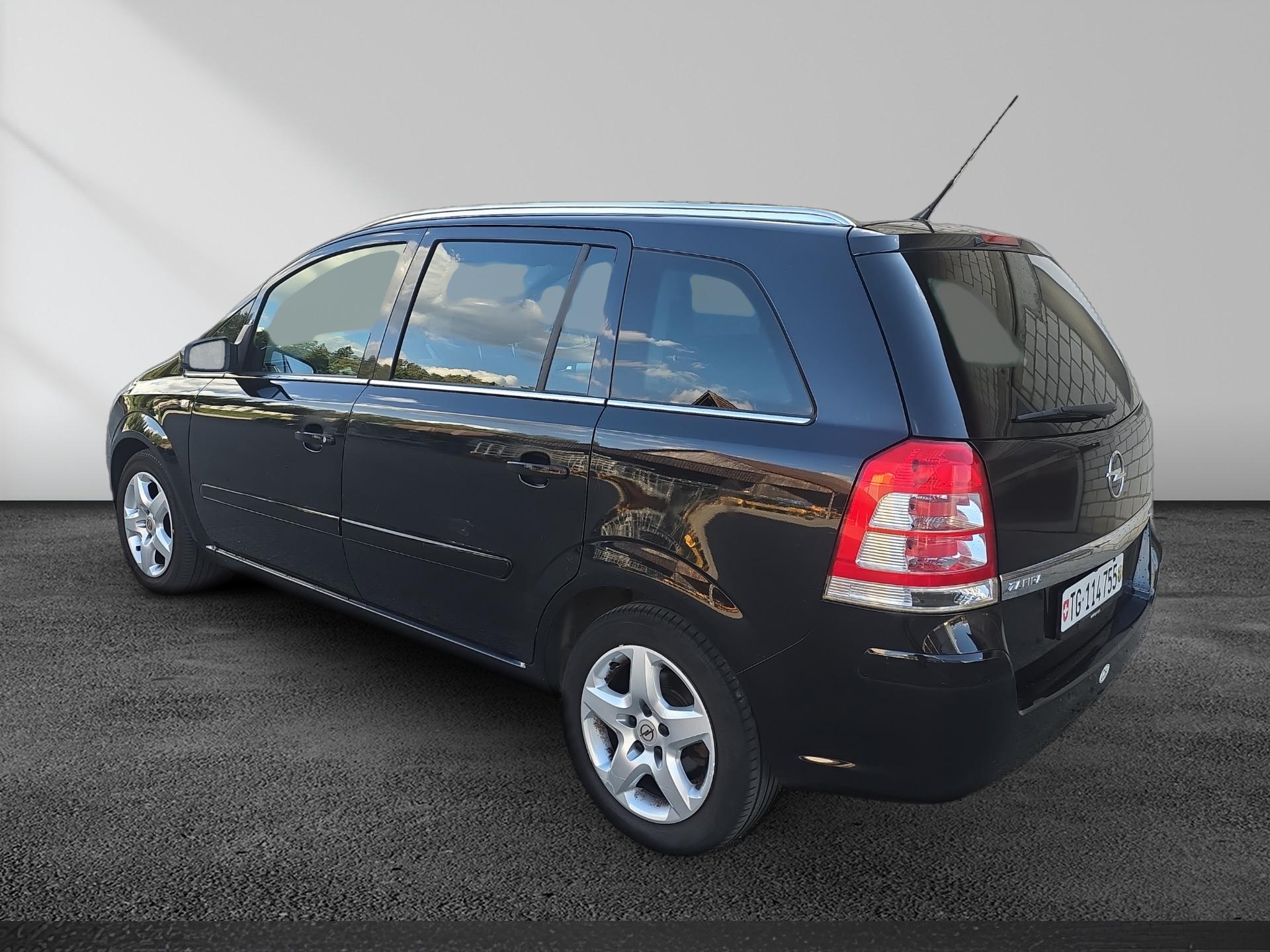 OPEL Zafira 2.2i 16V Enjoy-image-1