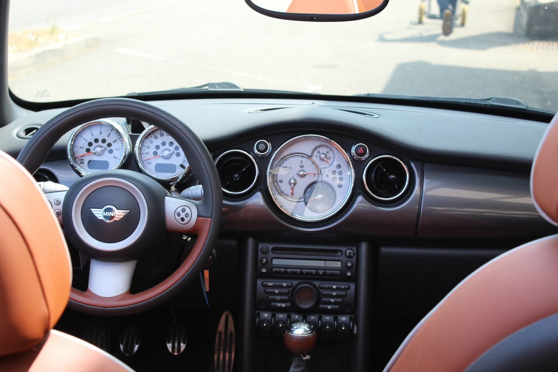 MINI Cooper S Cabriolet-image-8