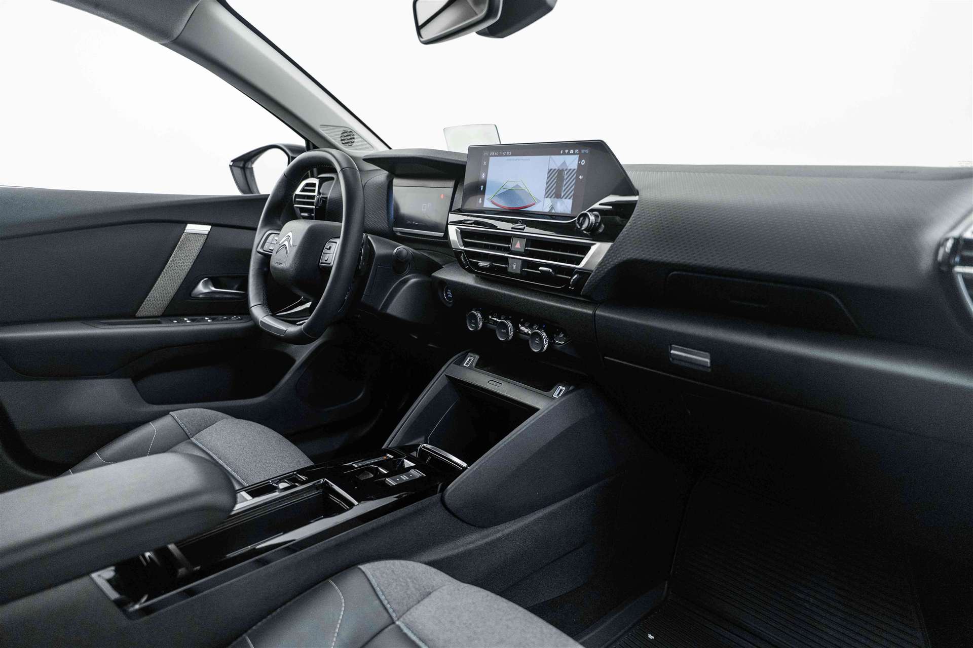 CITROEN CITROEN C4 1.2 PureTech Shine EAT8-Automat-image-8