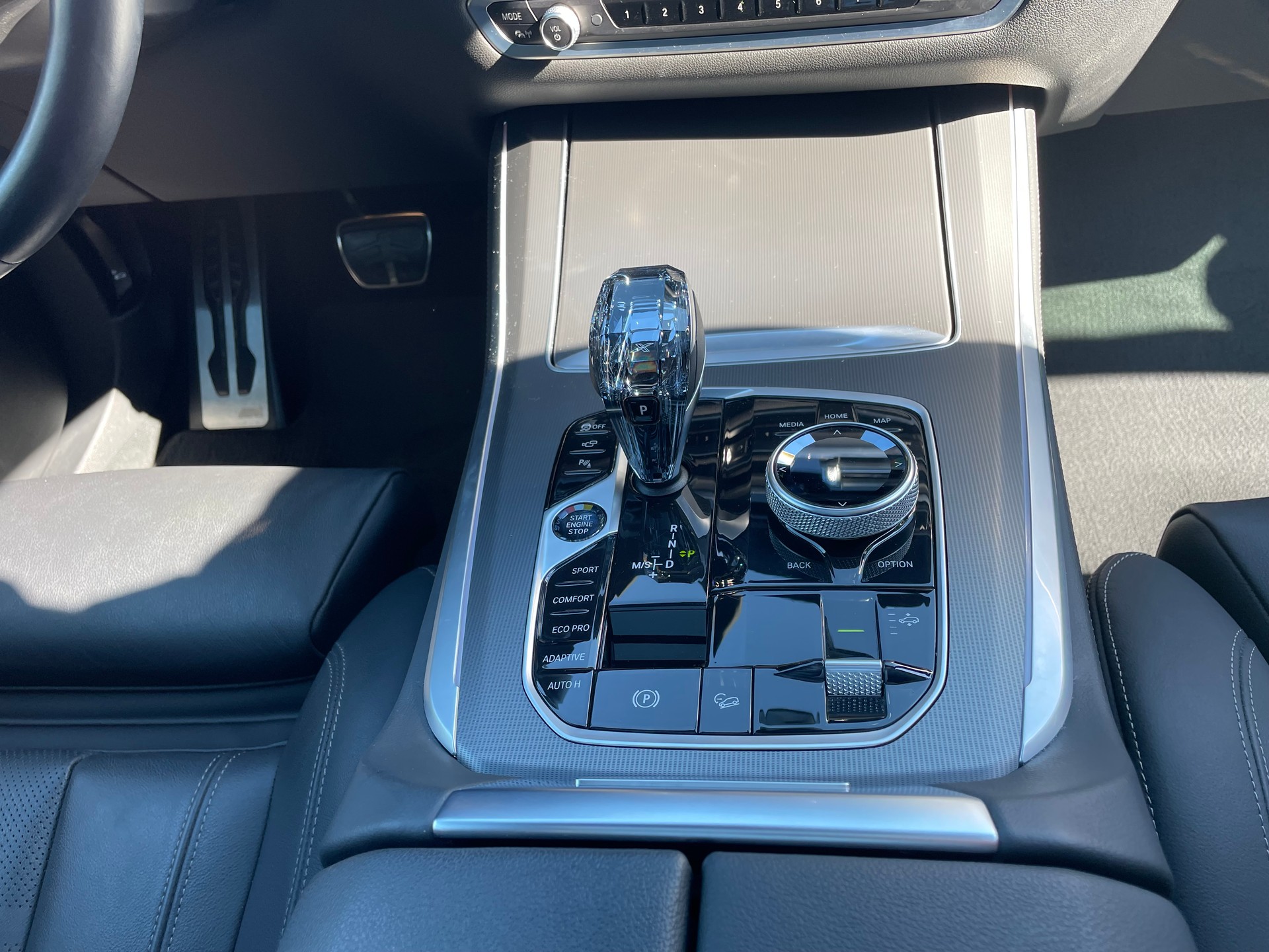BMW X5 xDrive 48V 40d M Sport Steptronic-image-11