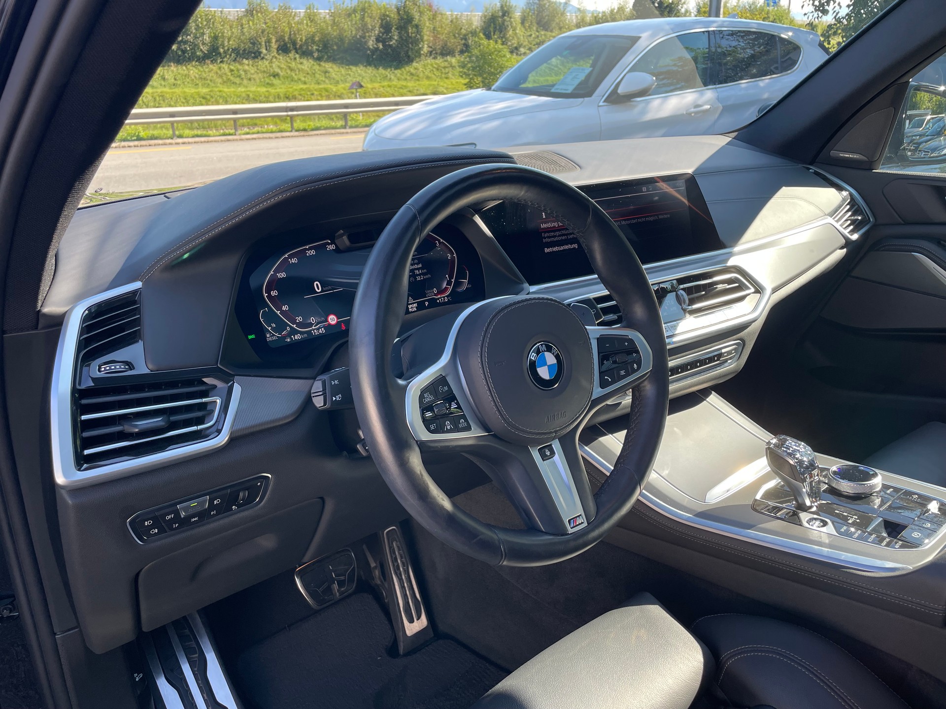 BMW X5 xDrive 48V 40d M Sport Steptronic-image-6