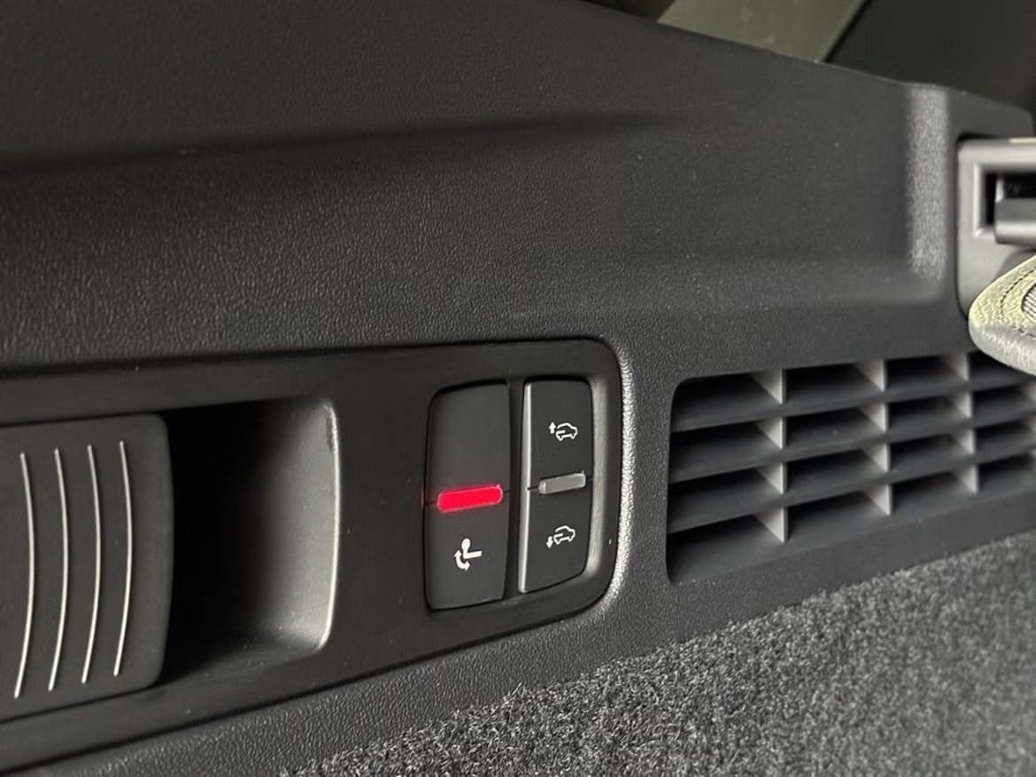AUDI Q5 TDI quattro 150 kW S-tronic-showroom-element-3