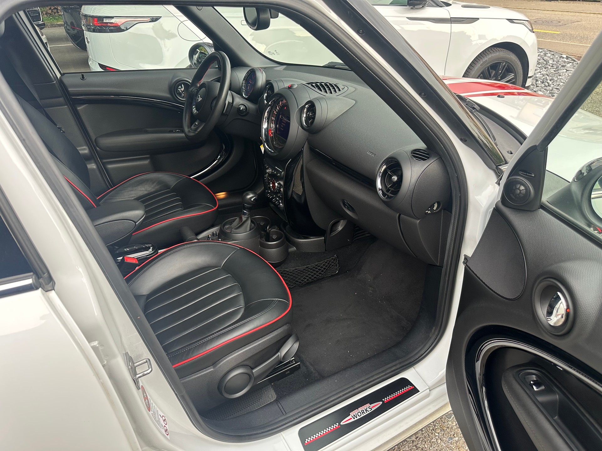 MINI Countryman John Cooper Works ALL4 Steptronic-image-9