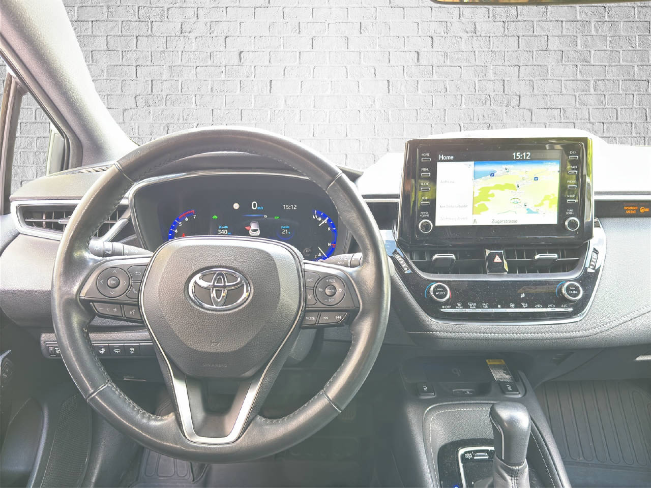 TOYOTA Corolla 1.8 HSD Trend-image-9