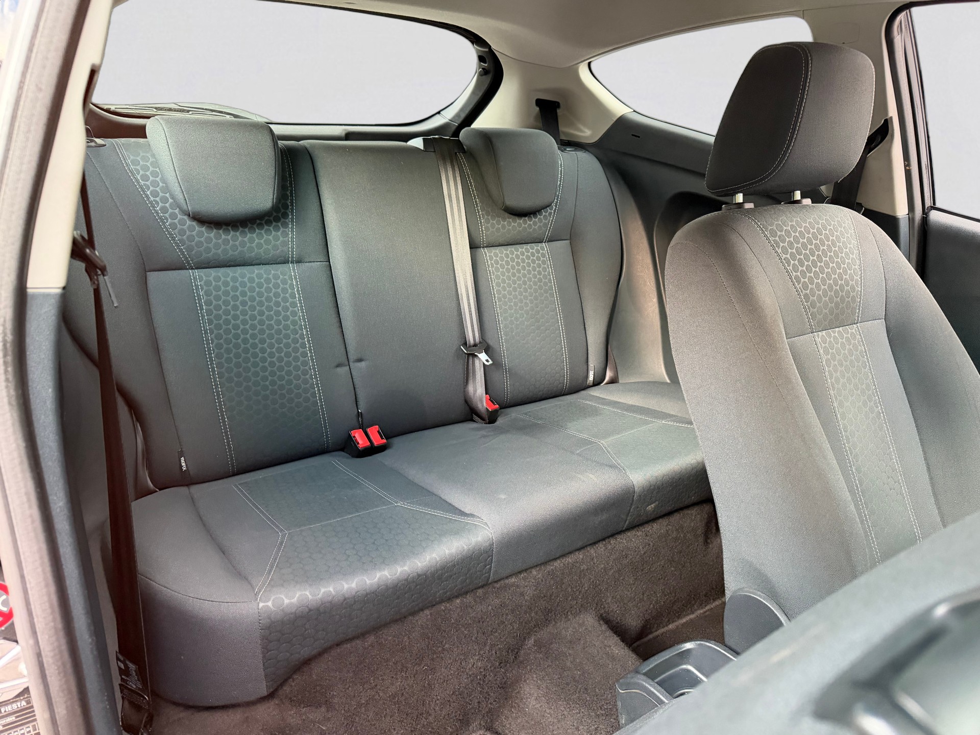 FORD Fiesta 1.25 16V Trend-image-8