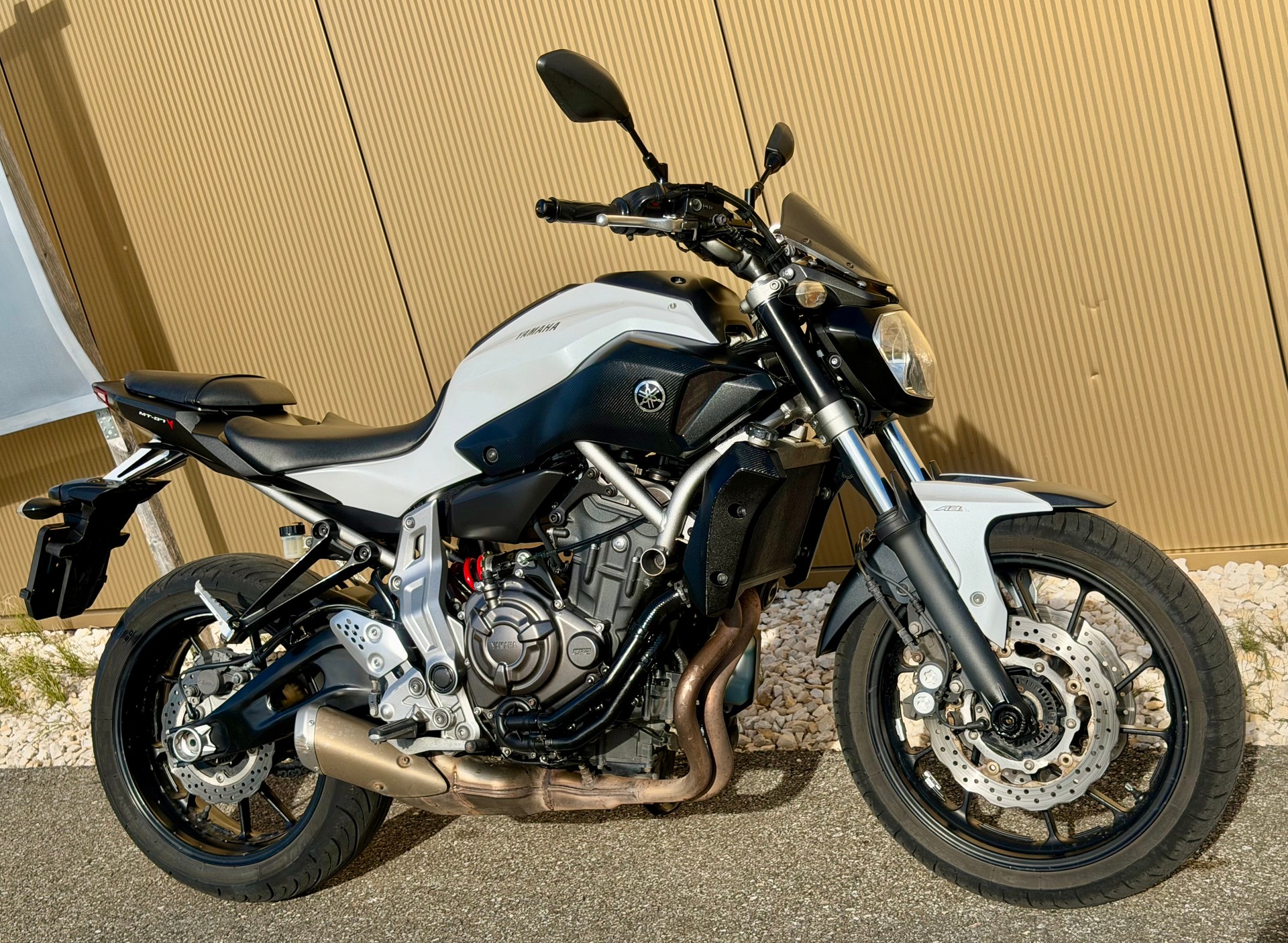 YAMAHA MT-07 ABS (35kW)-image-2