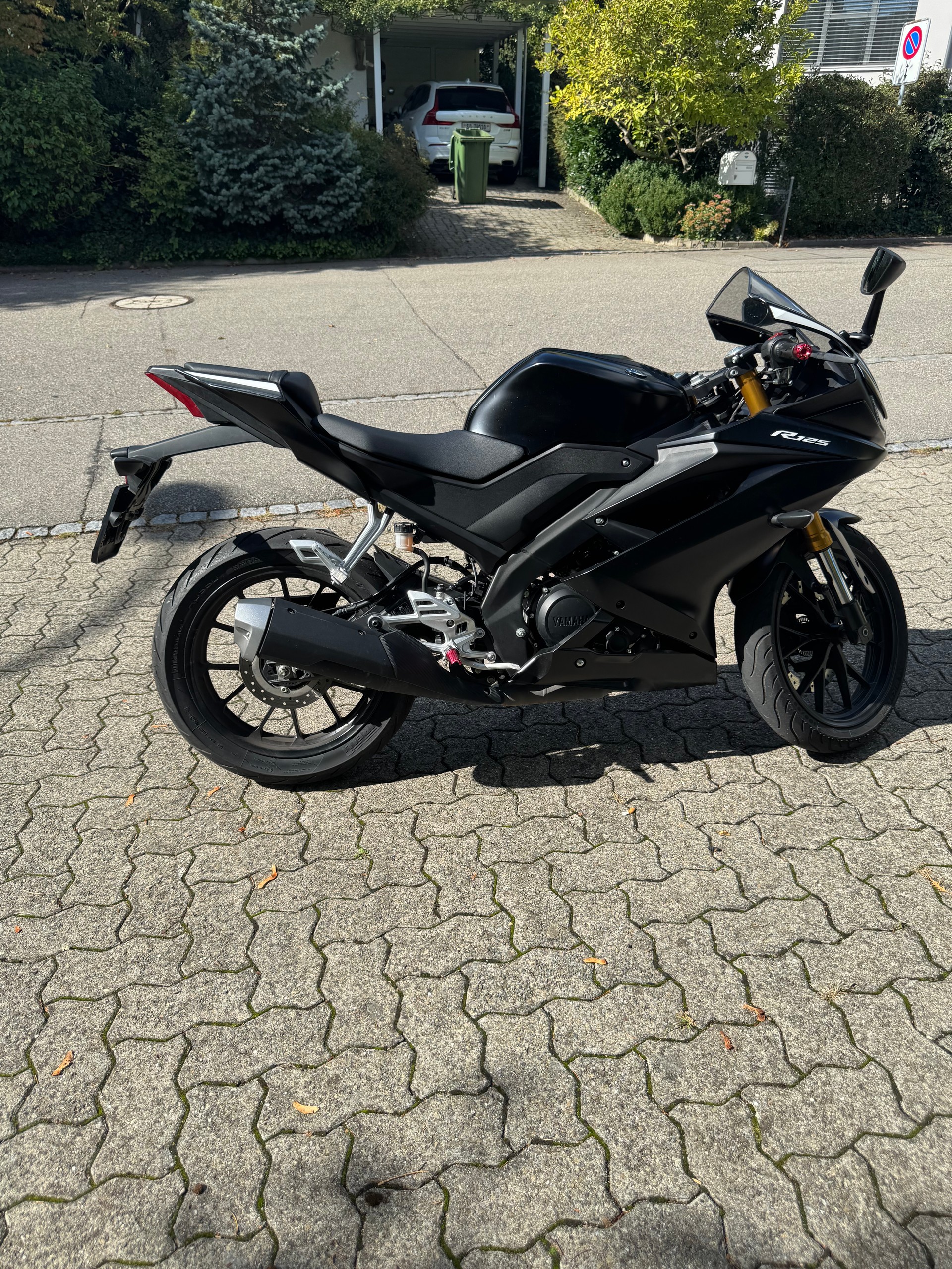 YAMAHA R 125-image-3