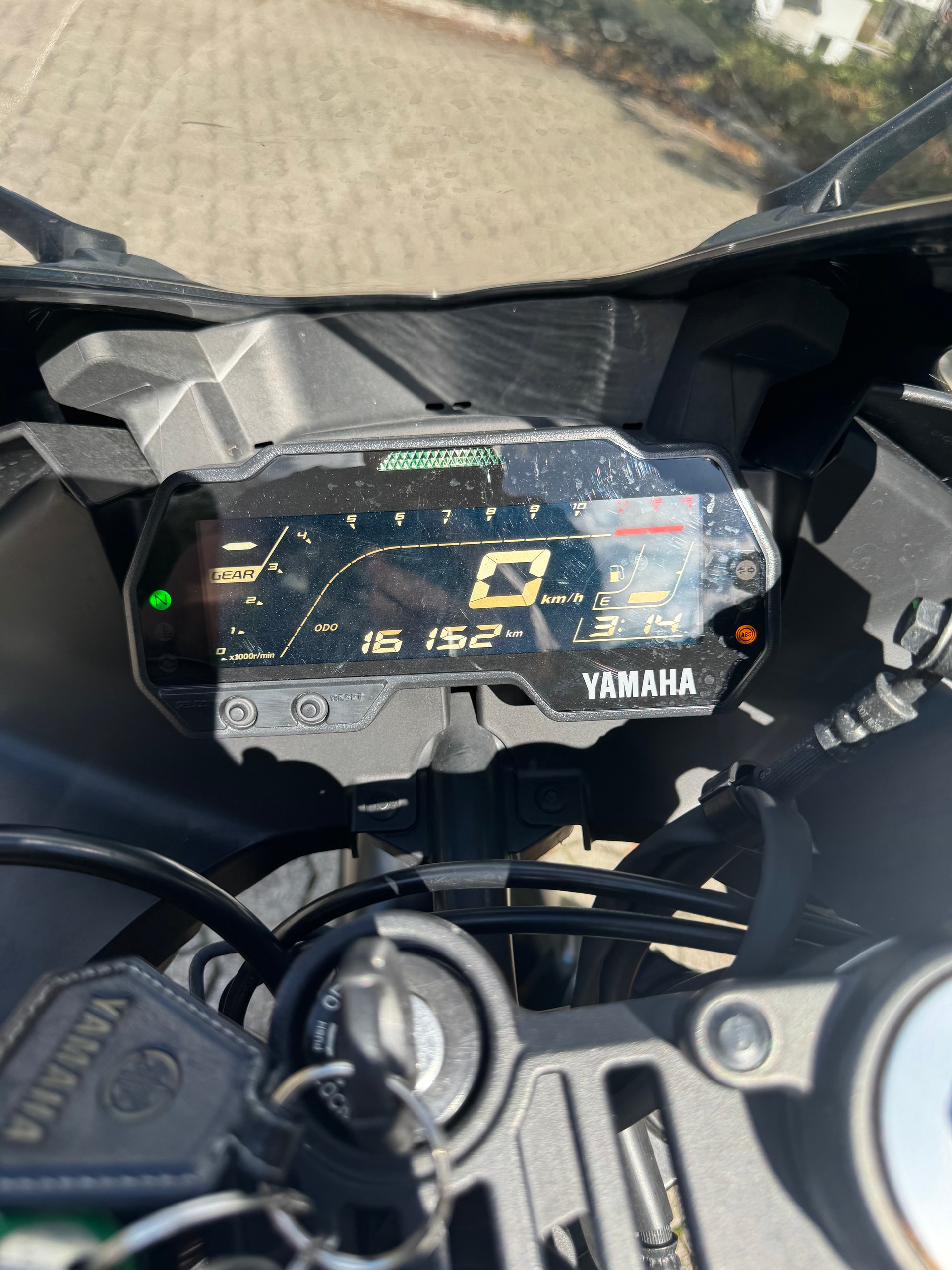 YAMAHA R 125-image-5