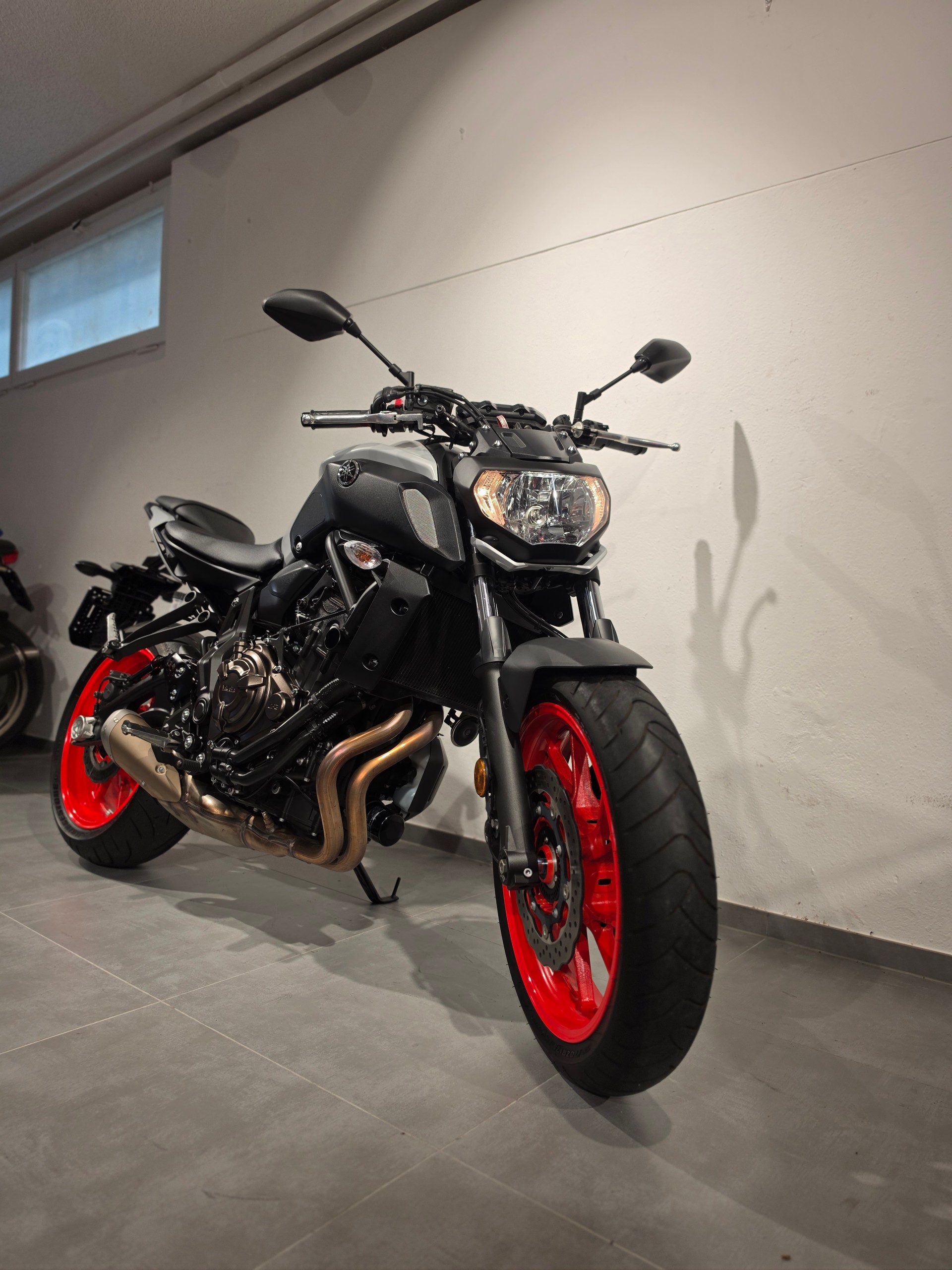 YAMAHA MT-07 ABS (35kW)-image-1