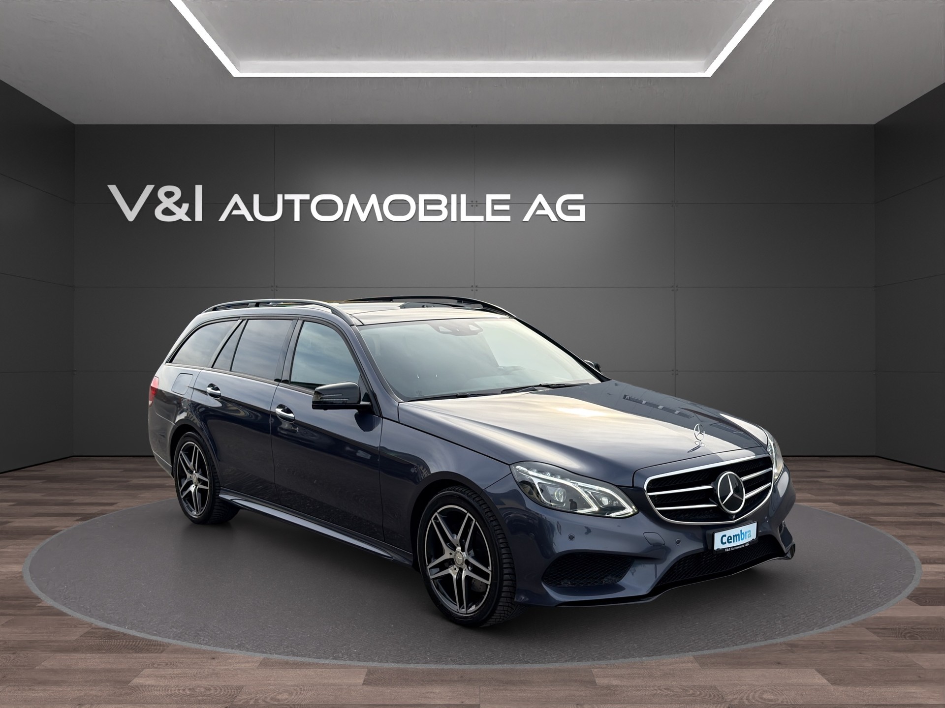 MERCEDES-BENZ E 350 BlueTEC Avantgarde 4Matic 7G-Tronic-showroom-element-1