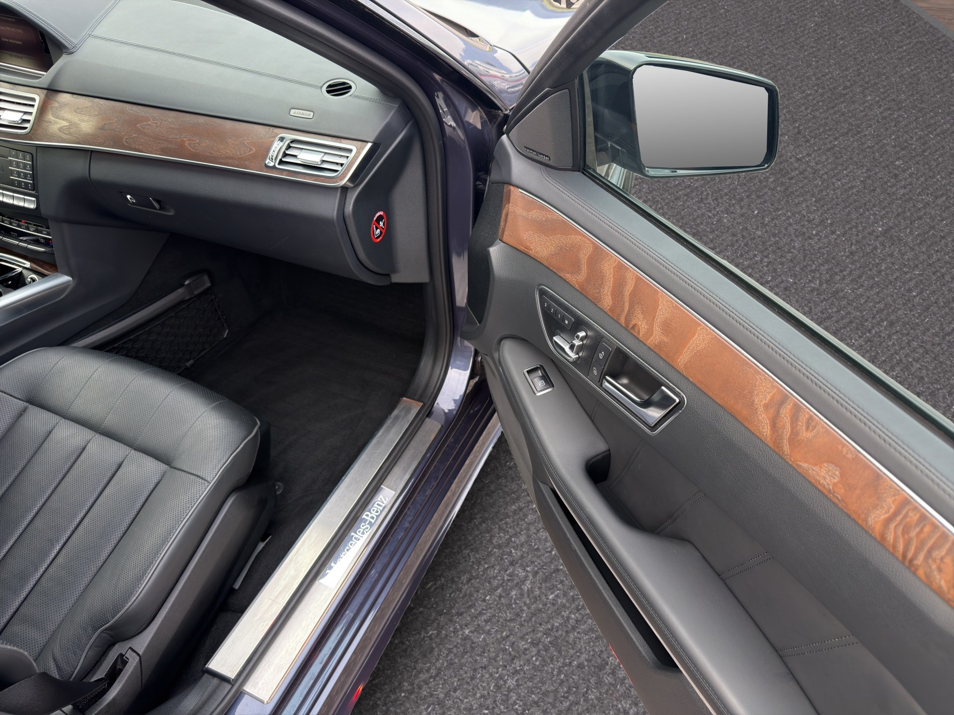 MERCEDES-BENZ E 350 BlueTEC Avantgarde 4Matic 7G-Tronic-image-20