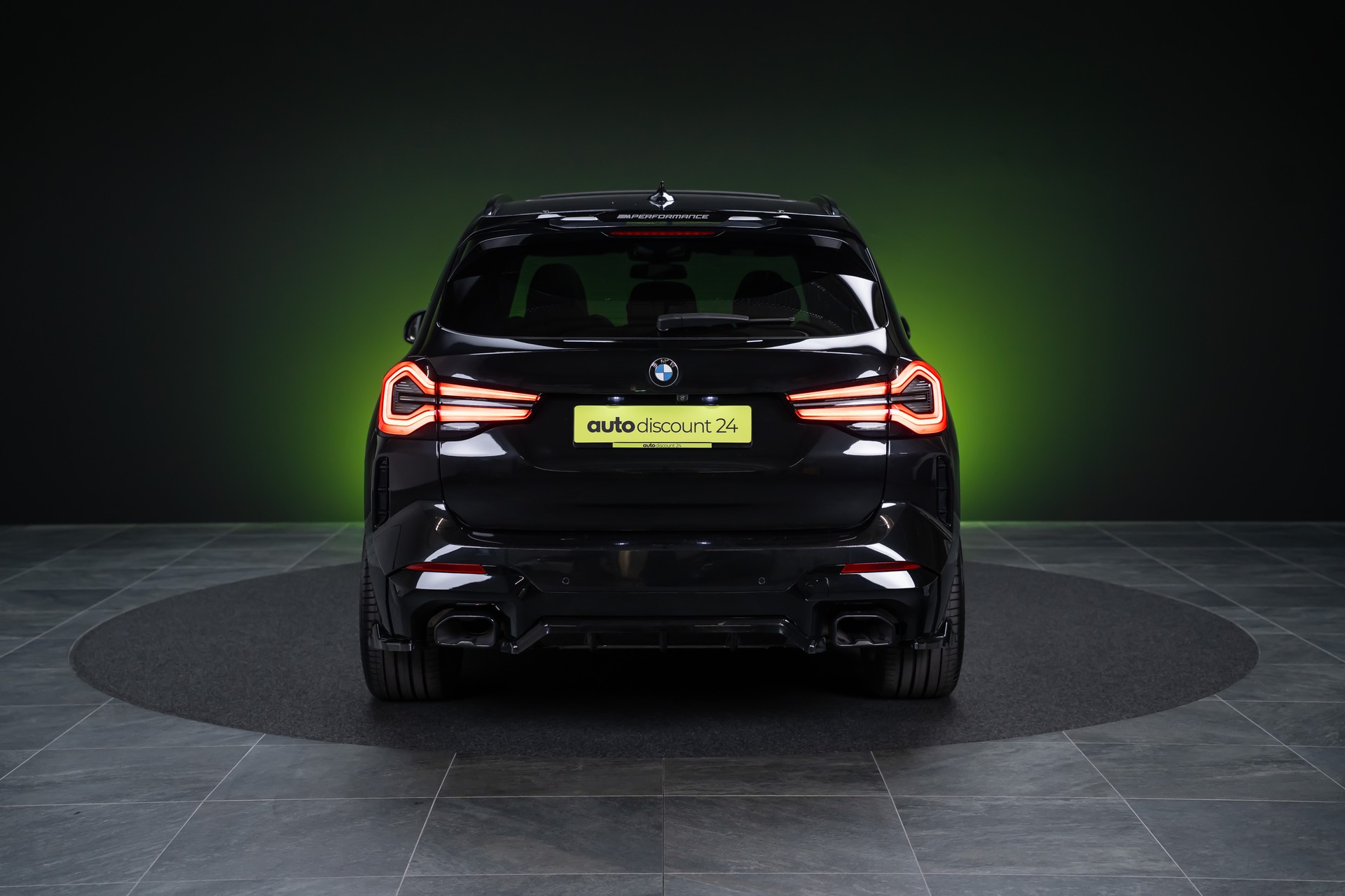 BMW X3 M40i / CH-Fahrzeug / Panorama / HedaUp / el.Sitze-image-5