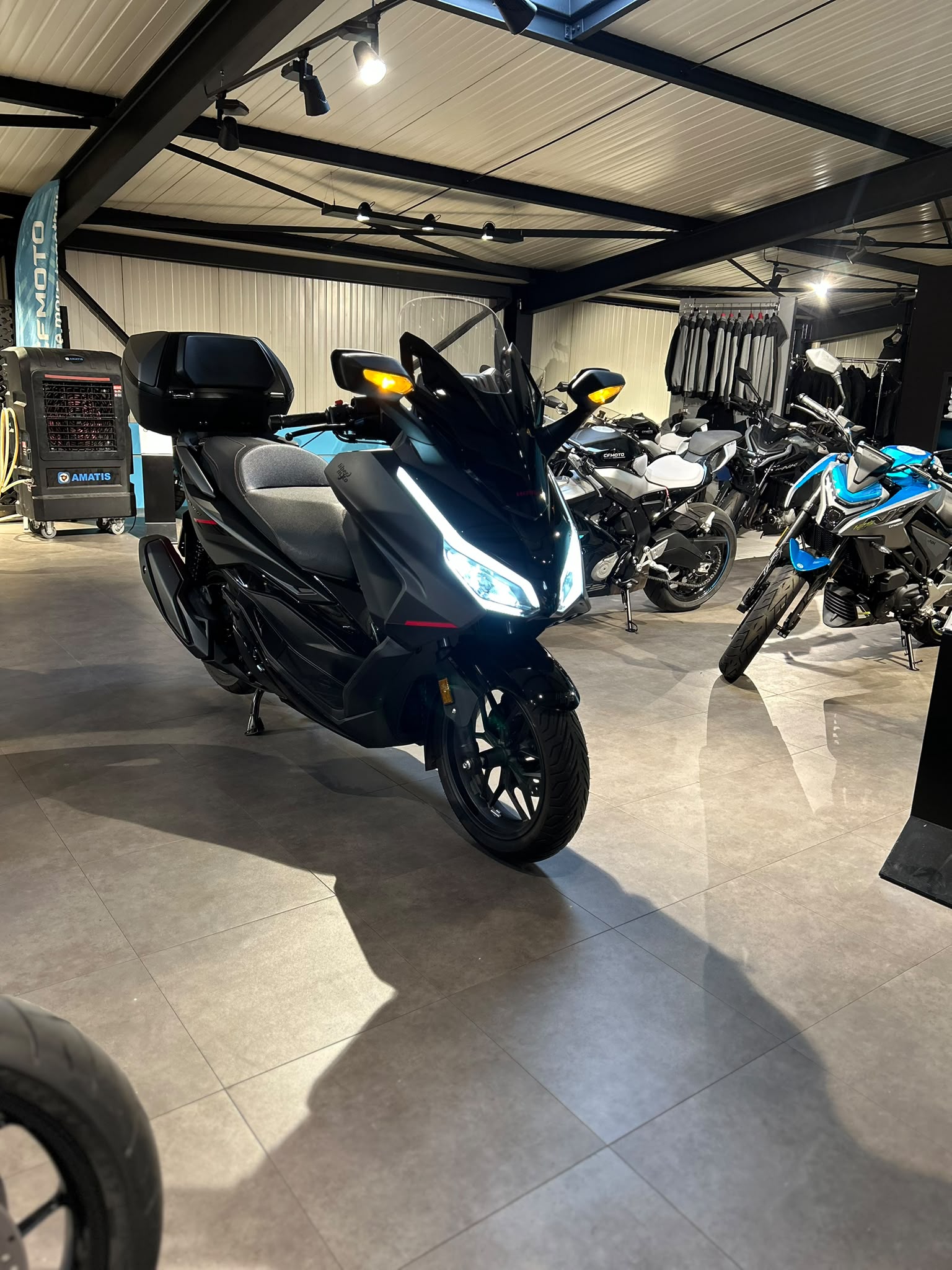 HONDA NSS 350 Smart Top Box-image-0