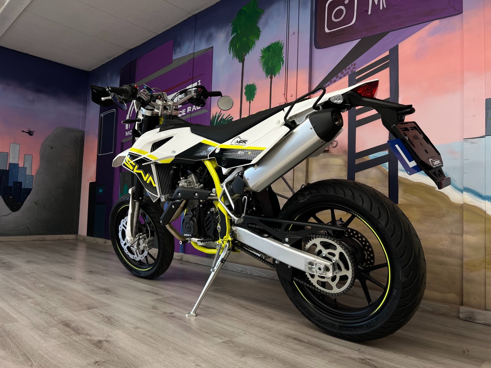 SWM SM 125 R-image-8
