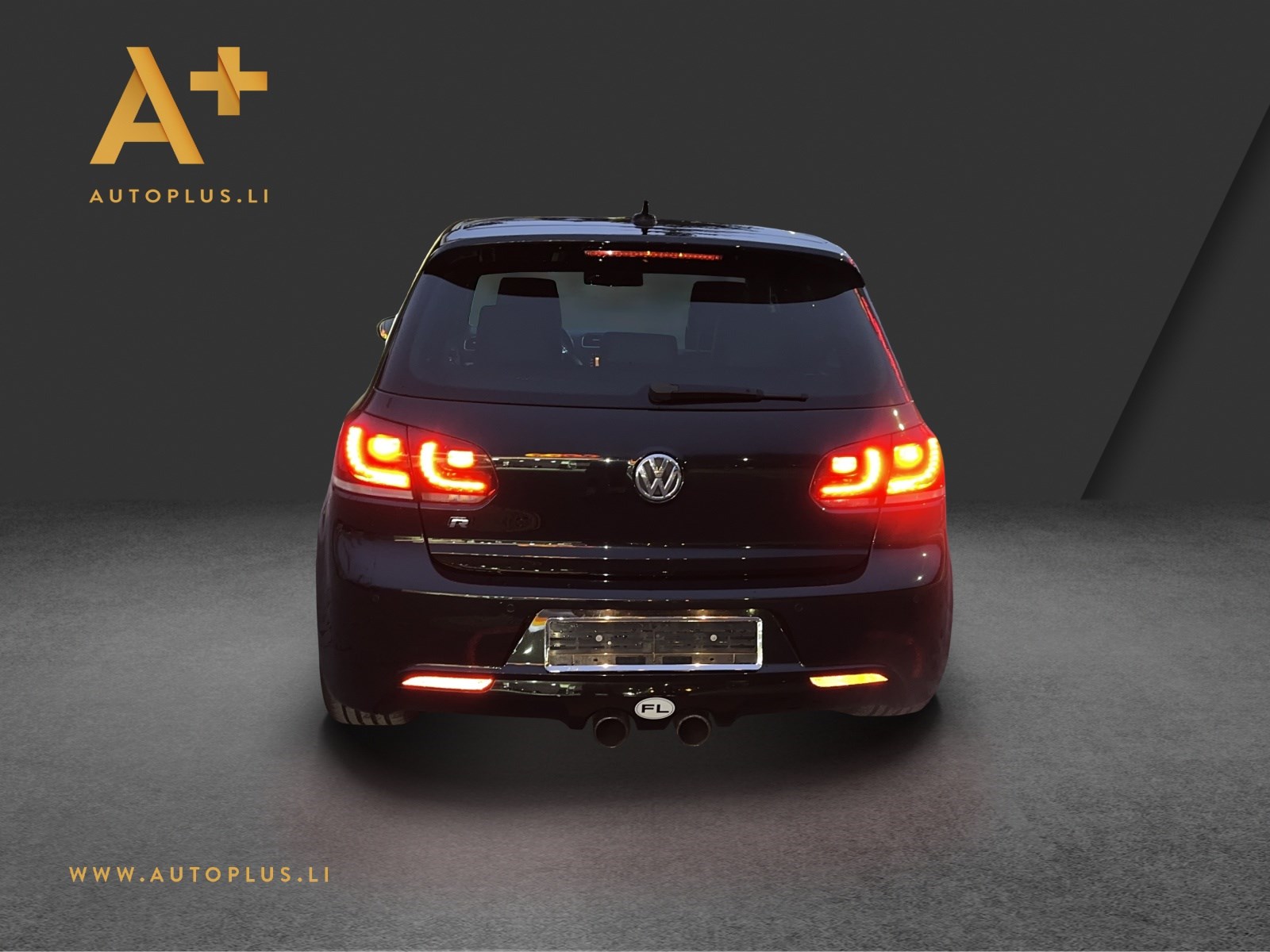 VW Golf 2.0 TSI R 4Motion DSG-image-6