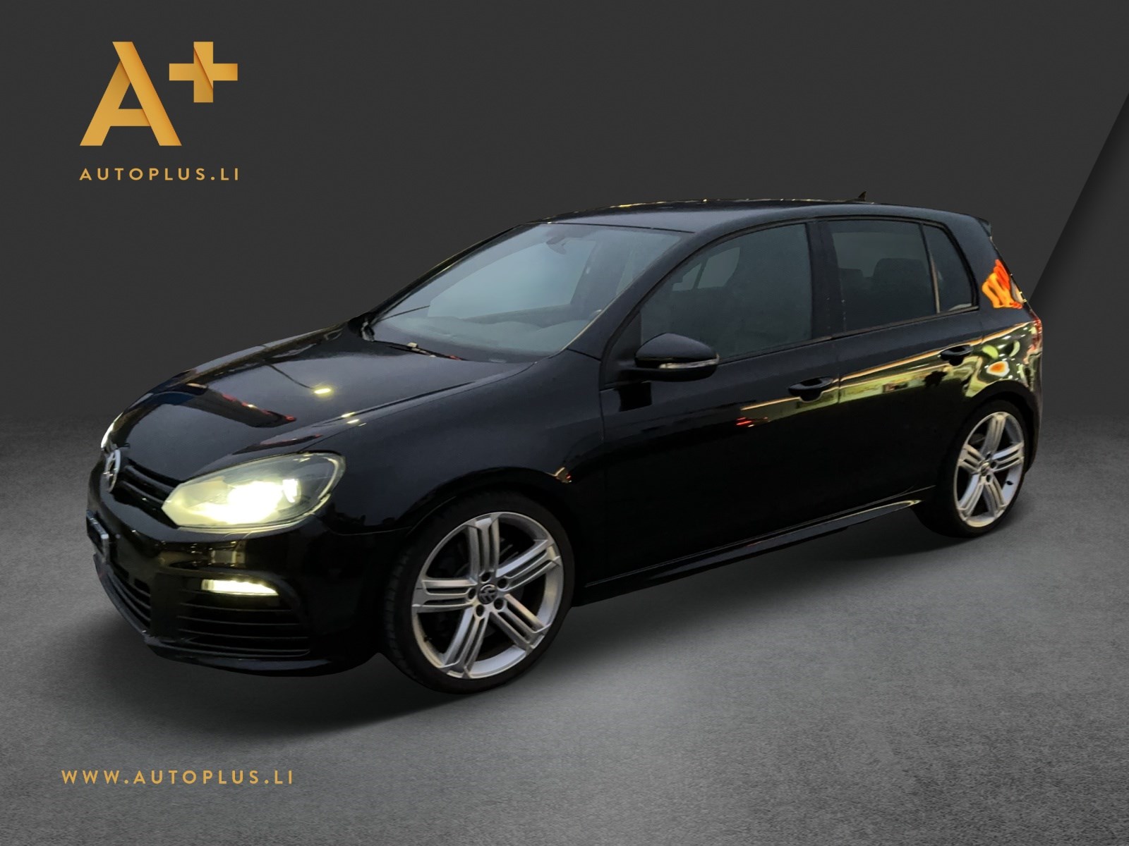 VW Golf 2.0 TSI R 4Motion DSG-image-1